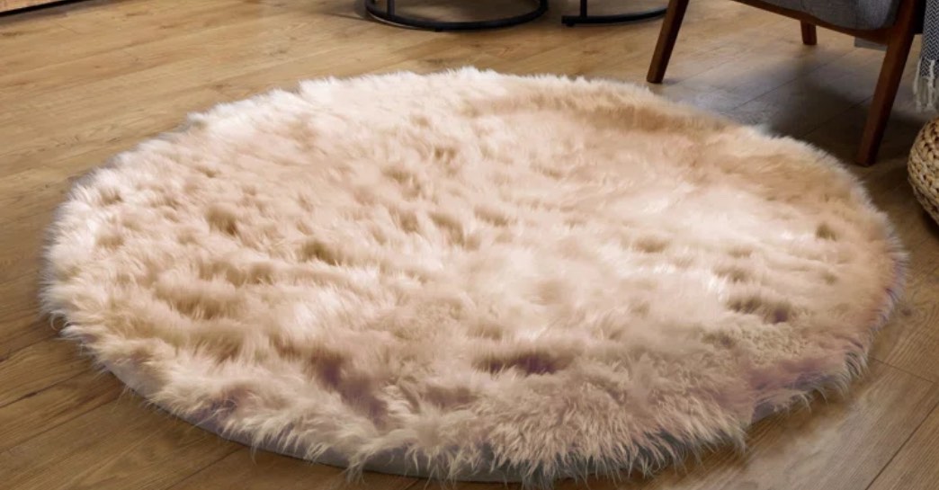 Malaiah Shag Faux Sheepskin Fur Area Rug in Beige