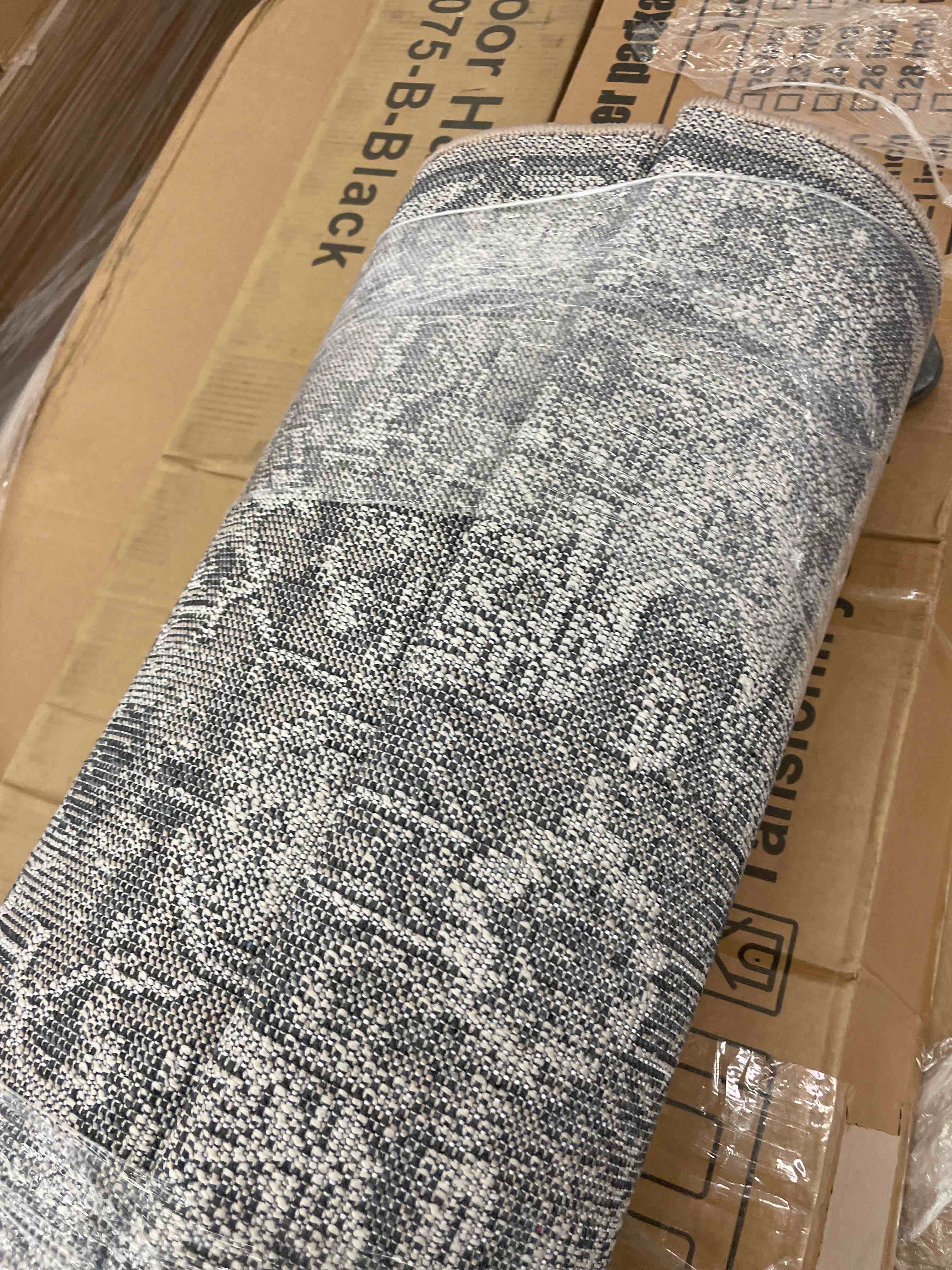https://s3.amazonaws.com/lotting-images-prod/phillipi/GRA2226401_1752163206333.jpeg