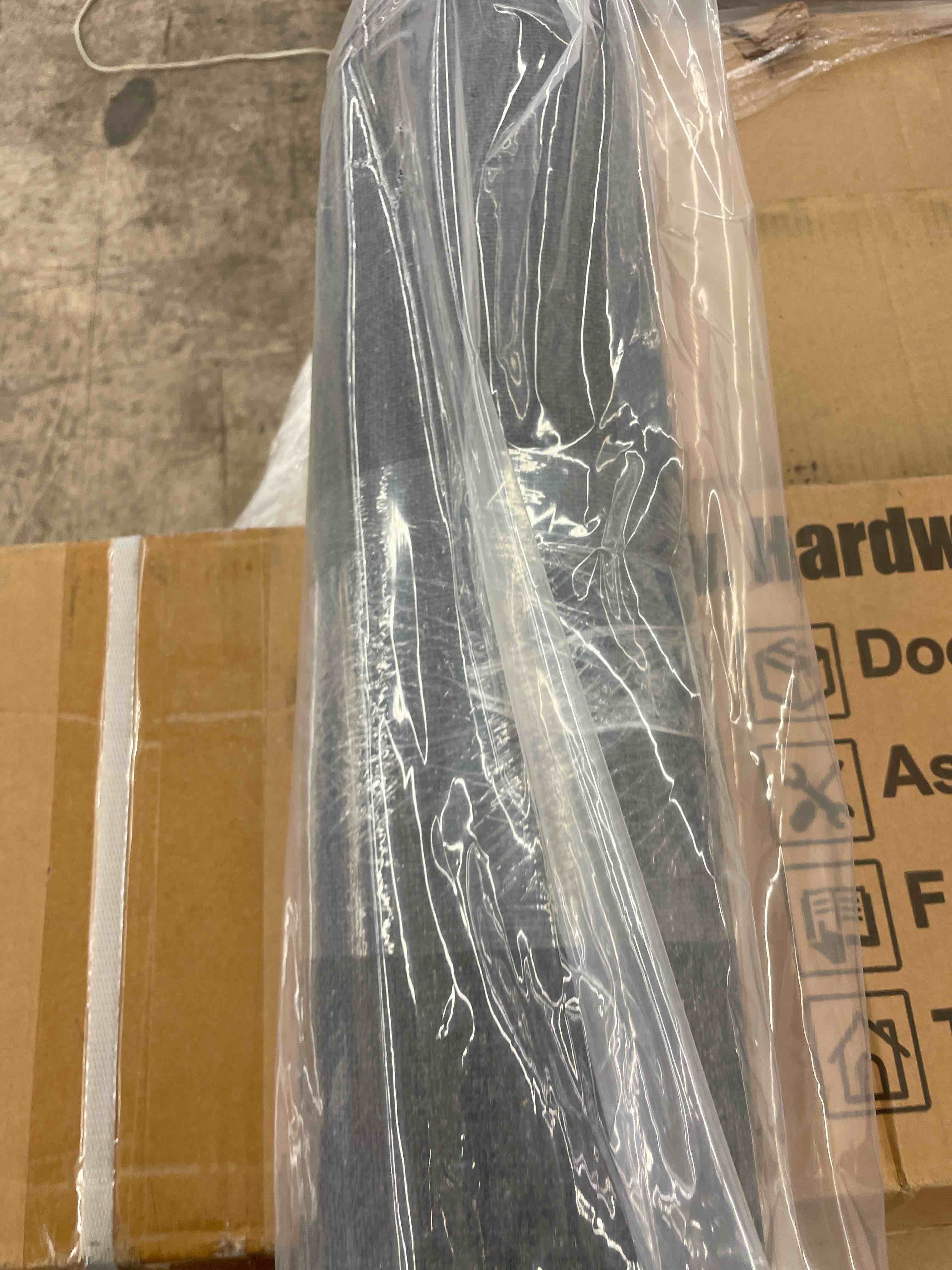 https://s3.amazonaws.com/lotting-images-prod/phillipi/GRA2226403_1752163578585.jpeg