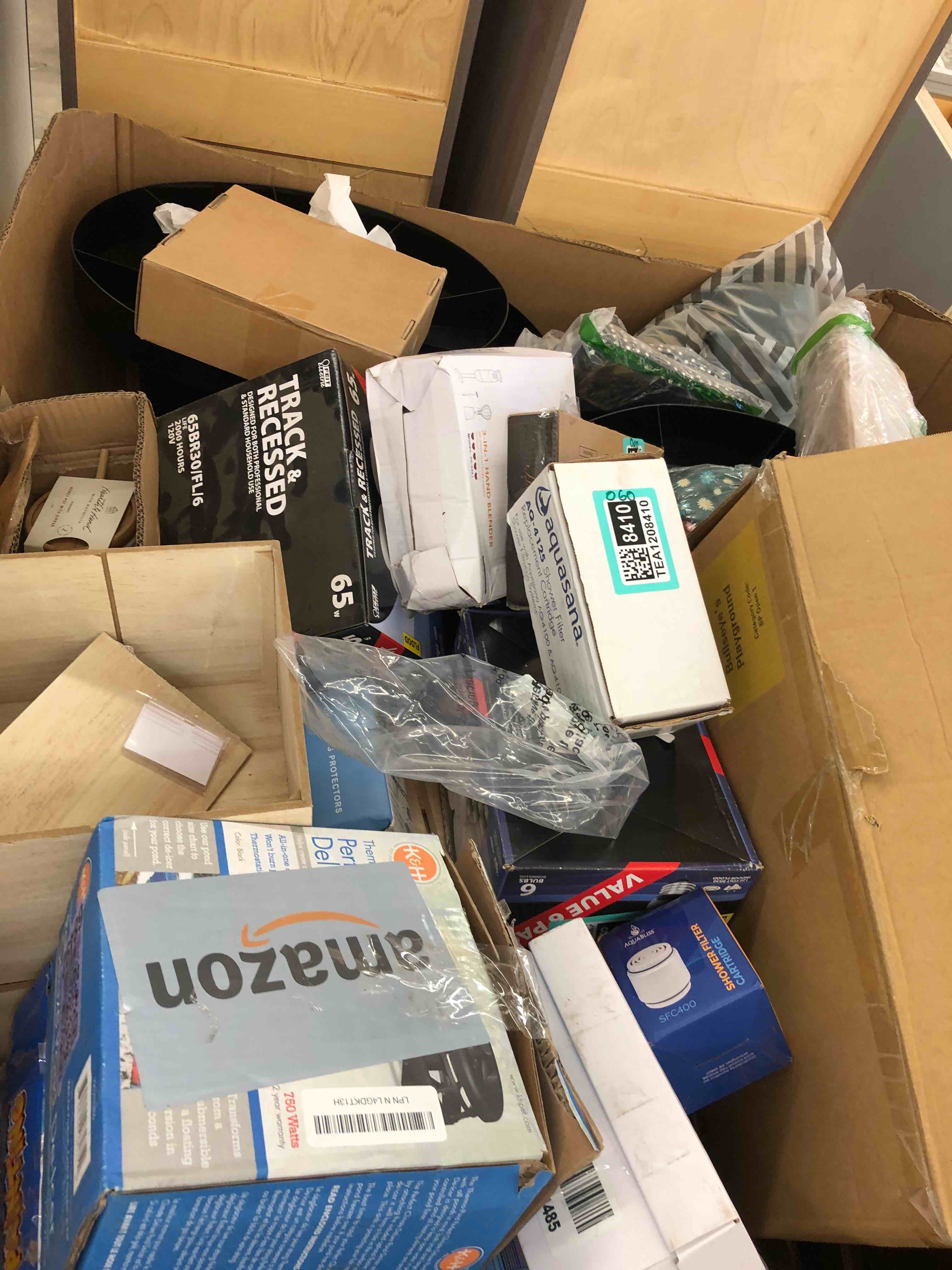 https://s3.amazonaws.com/lotting-images-prod/phillipi/GRA2226417_1752171179231.jpeg