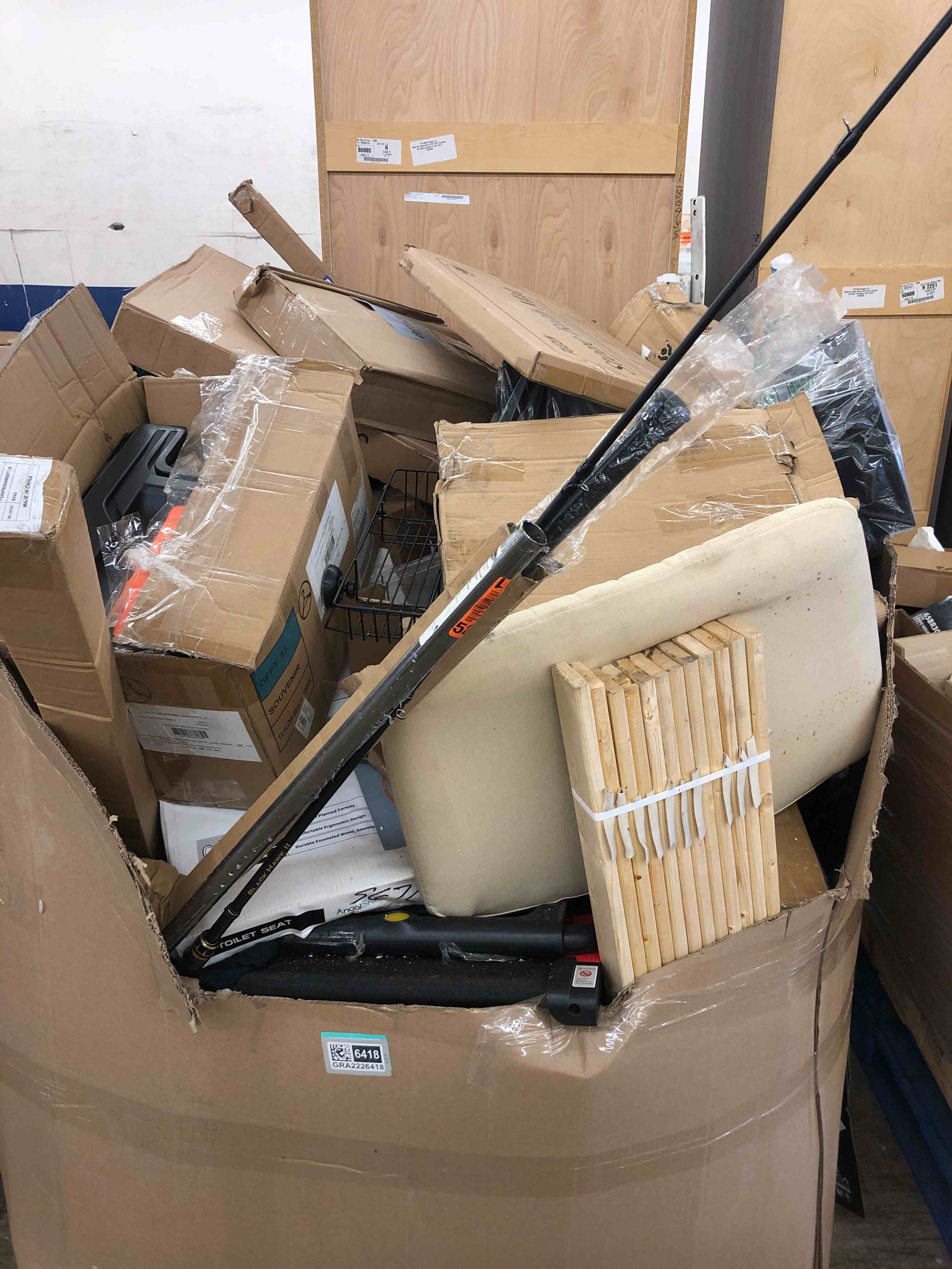 https://s3.amazonaws.com/lotting-images-prod/phillipi/GRA2226418_1752171244532.jpeg