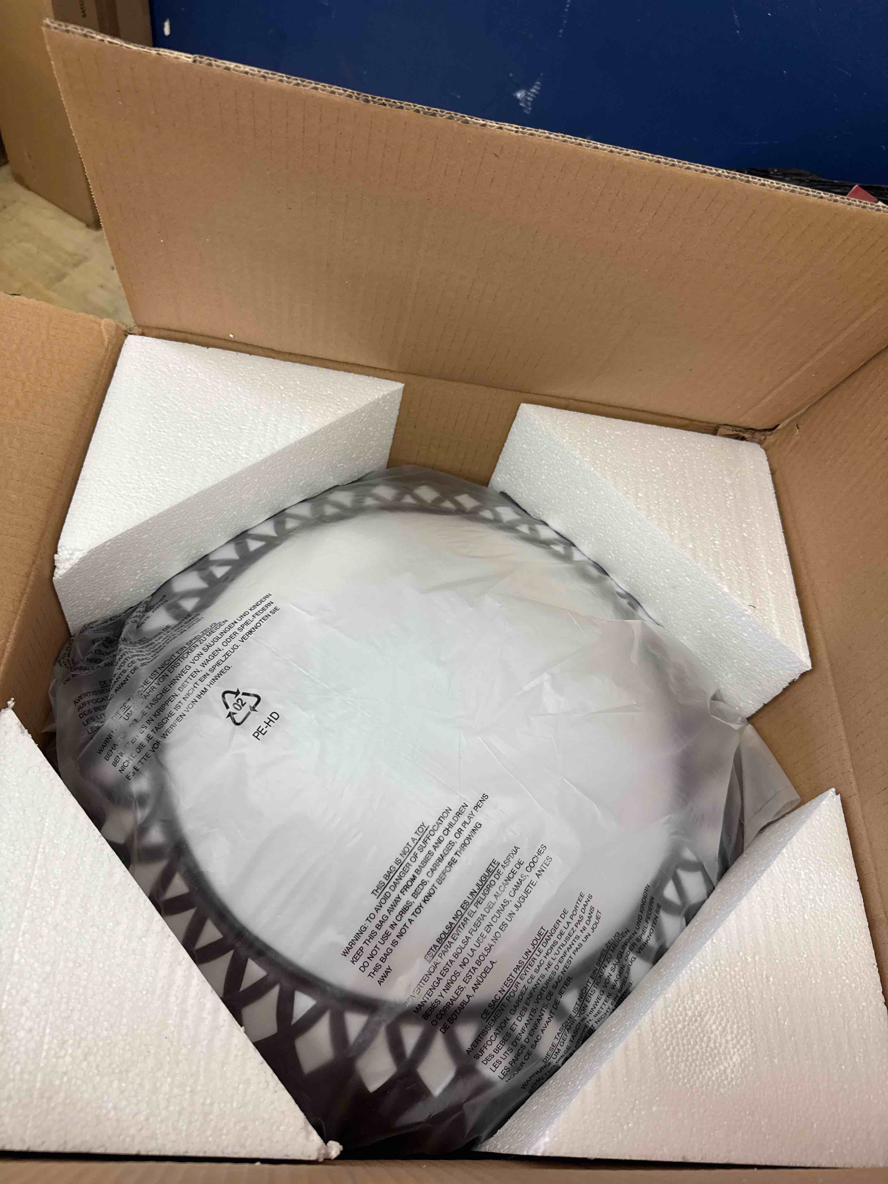 https://s3.amazonaws.com/lotting-images-prod/phillipi/GRA2226448_1753545829288.jpeg
