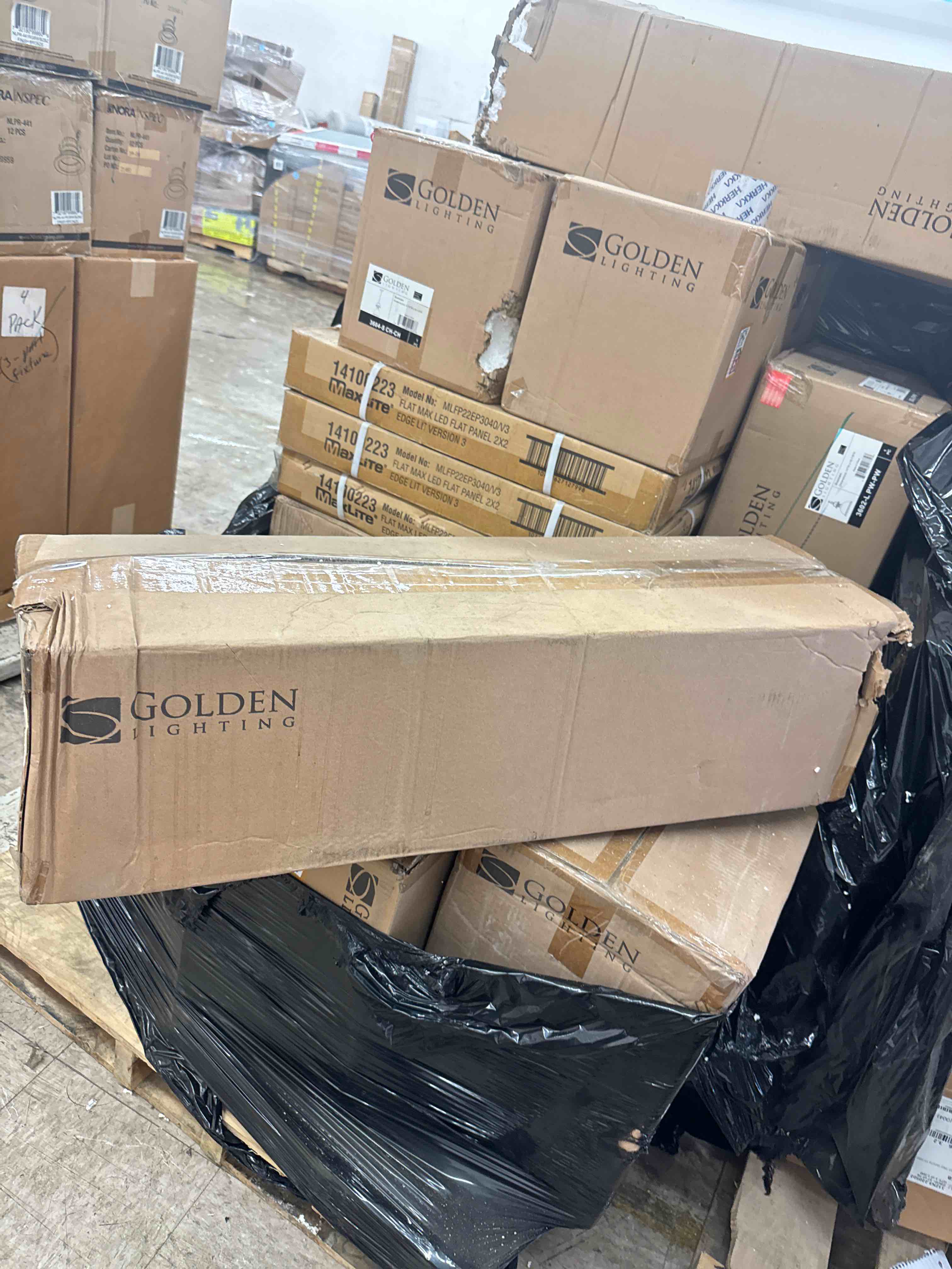 https://s3.amazonaws.com/lotting-images-prod/phillipi/GRA2226473_1753549796889.jpeg