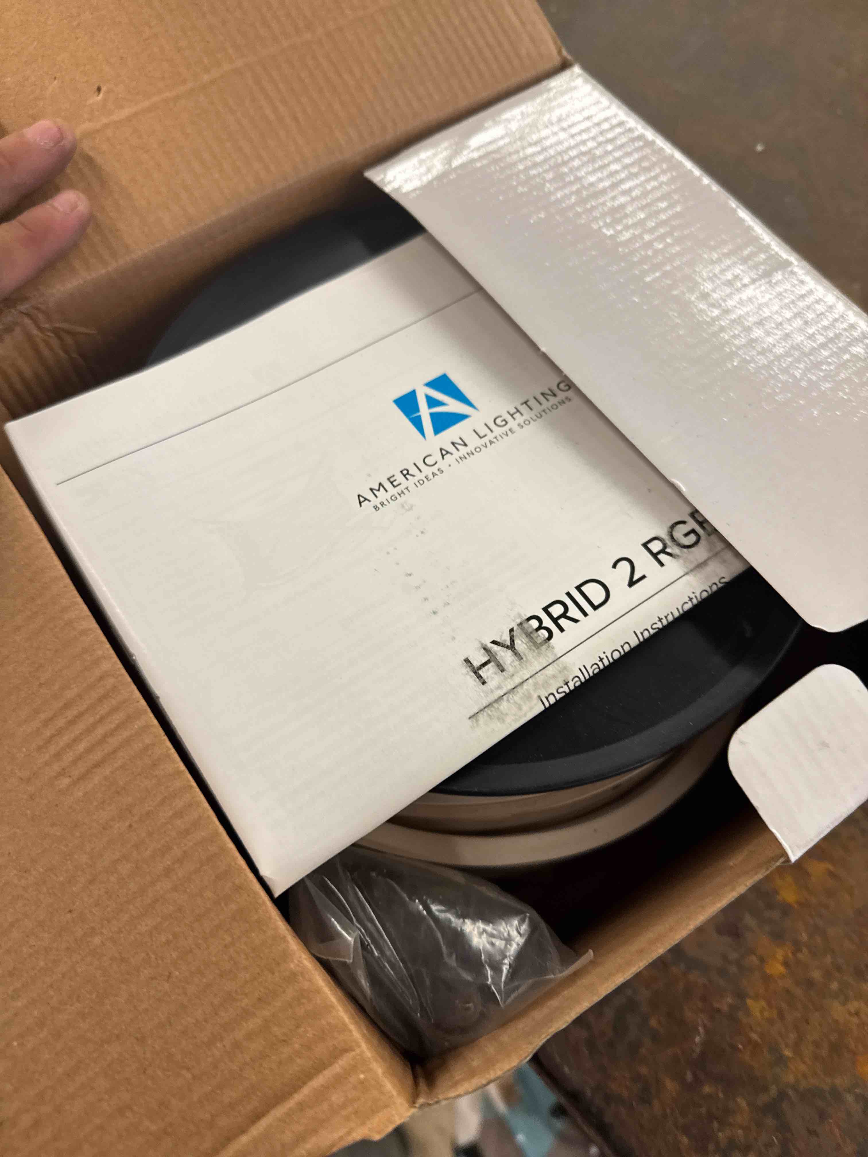 https://s3.amazonaws.com/lotting-images-prod/phillipi/GRA2226494_1753551560923.jpeg