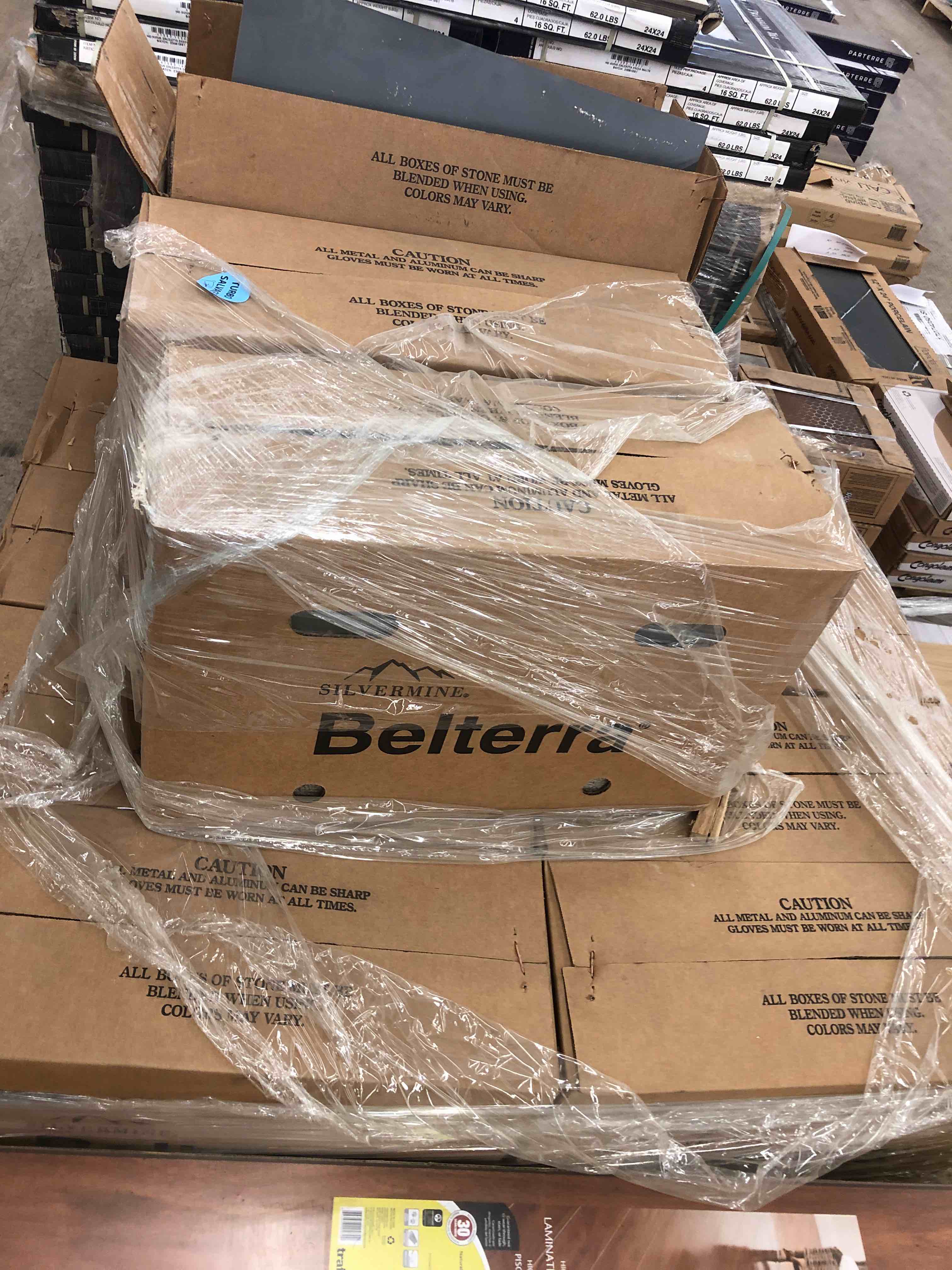 https://s3.amazonaws.com/lotting-images-prod/phillipi/GRA2226543_1755026878348.jpeg