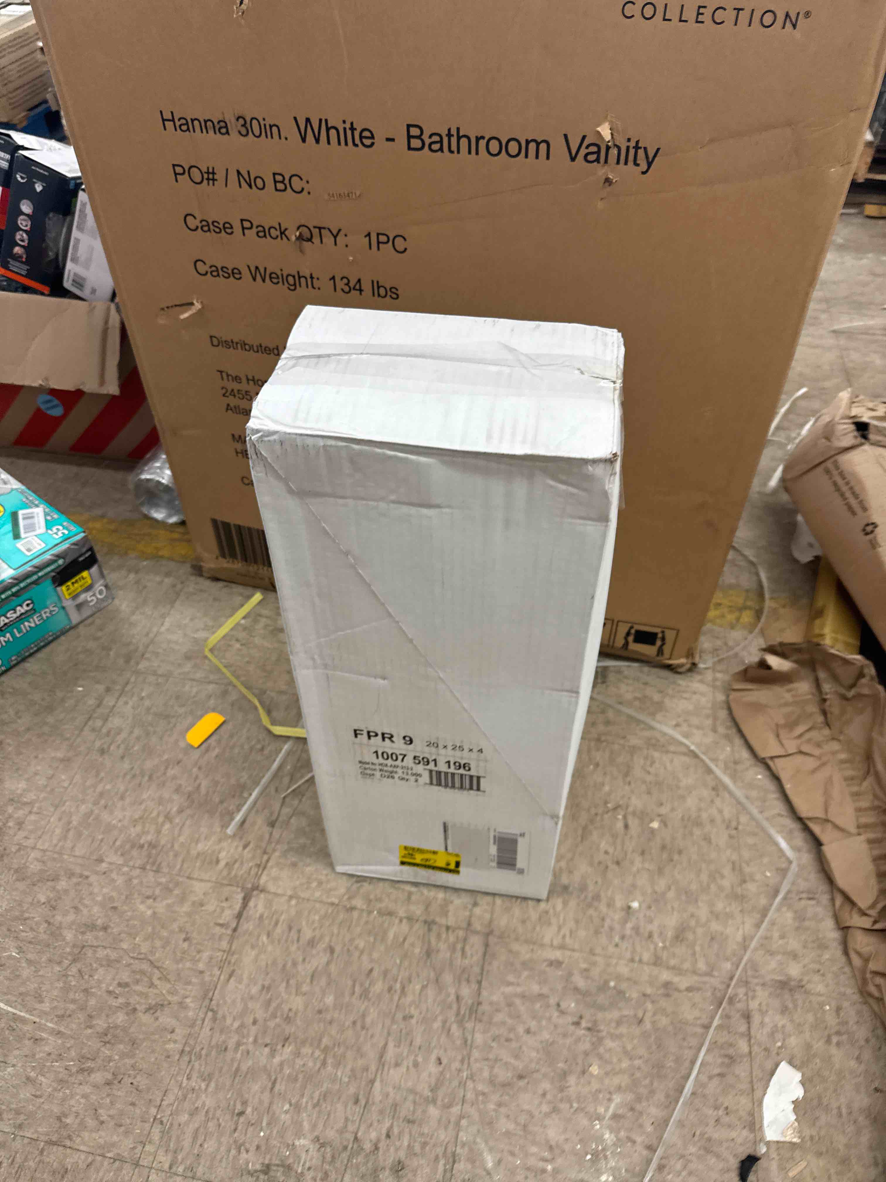 https://s3.amazonaws.com/lotting-images-prod/phillipi/GRA2226558_1755026764345.jpeg