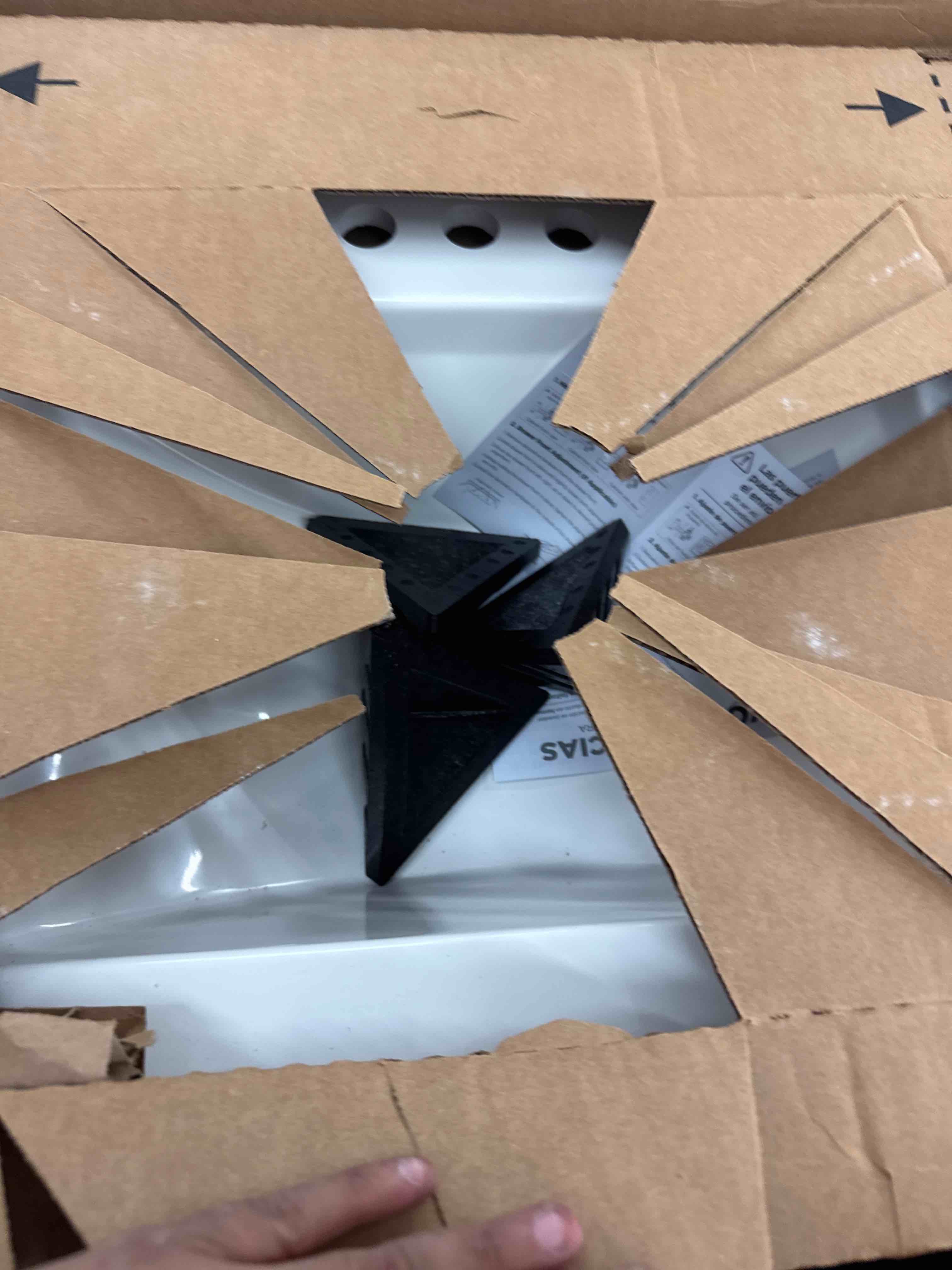 https://s3.amazonaws.com/lotting-images-prod/phillipi/GRA2226575_1755030451364.jpeg