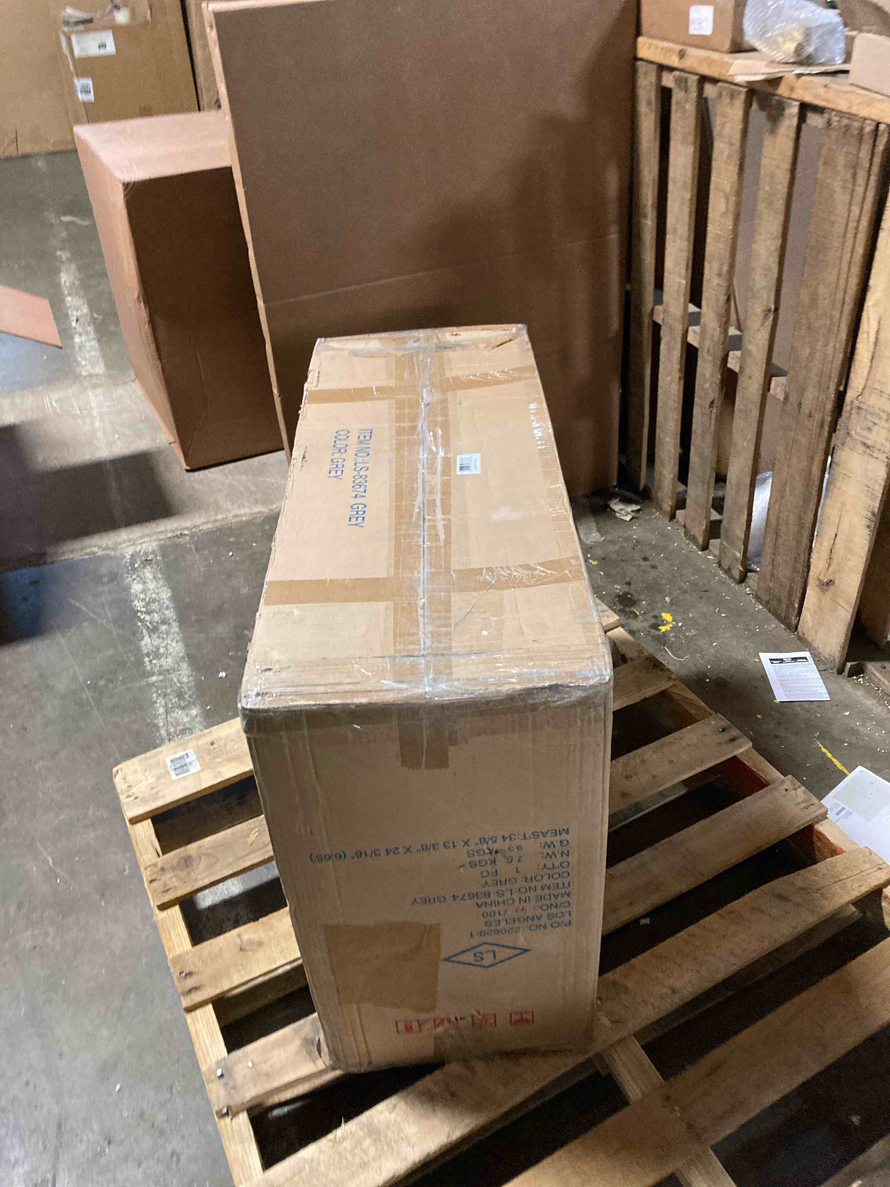 https://s3.amazonaws.com/lotting-images-prod/phillipi/GRA2228436_1745588271906.jpeg