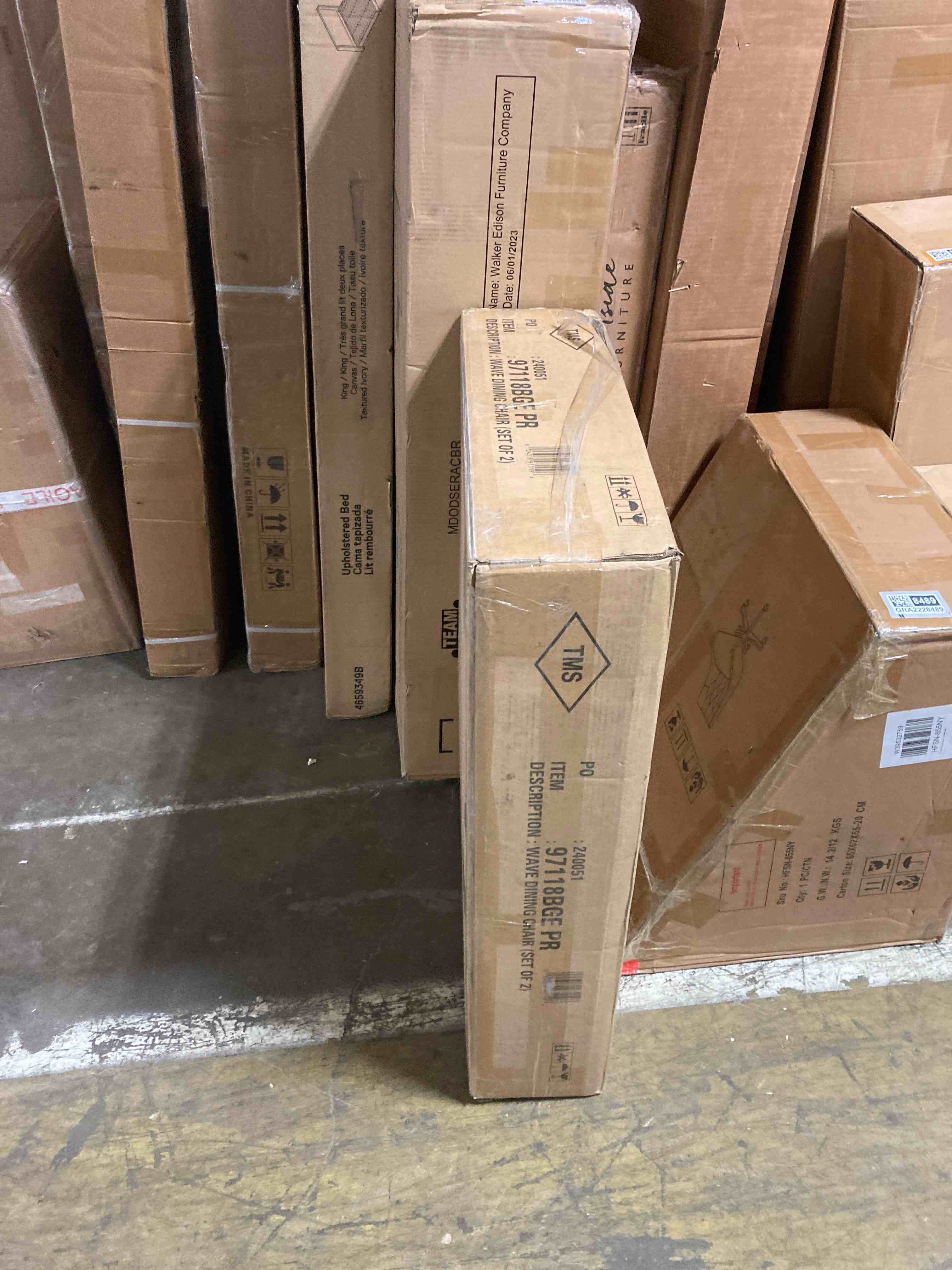 https://s3.amazonaws.com/lotting-images-prod/phillipi/GRA2228477_1745515431070.jpeg