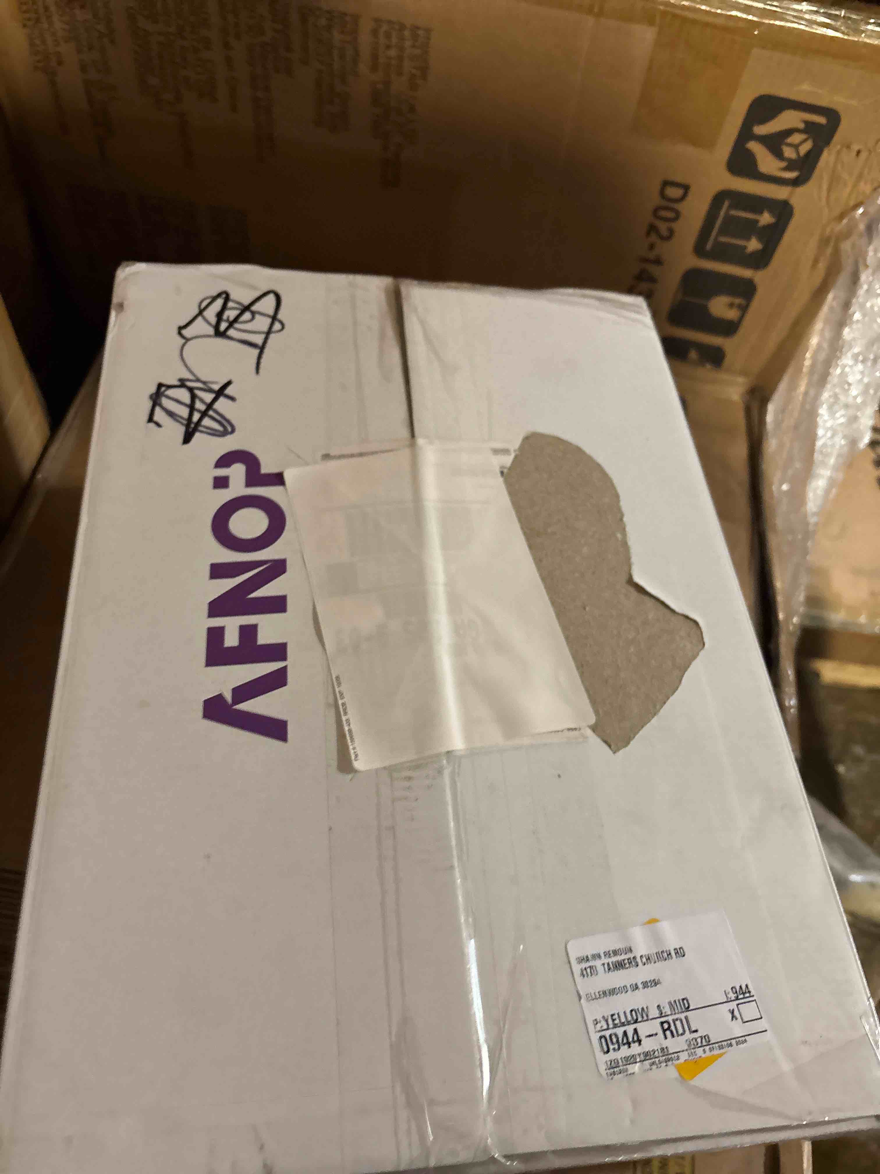 https://s3.amazonaws.com/lotting-images-prod/phillipi/GRA2228656_1745610038152.jpeg