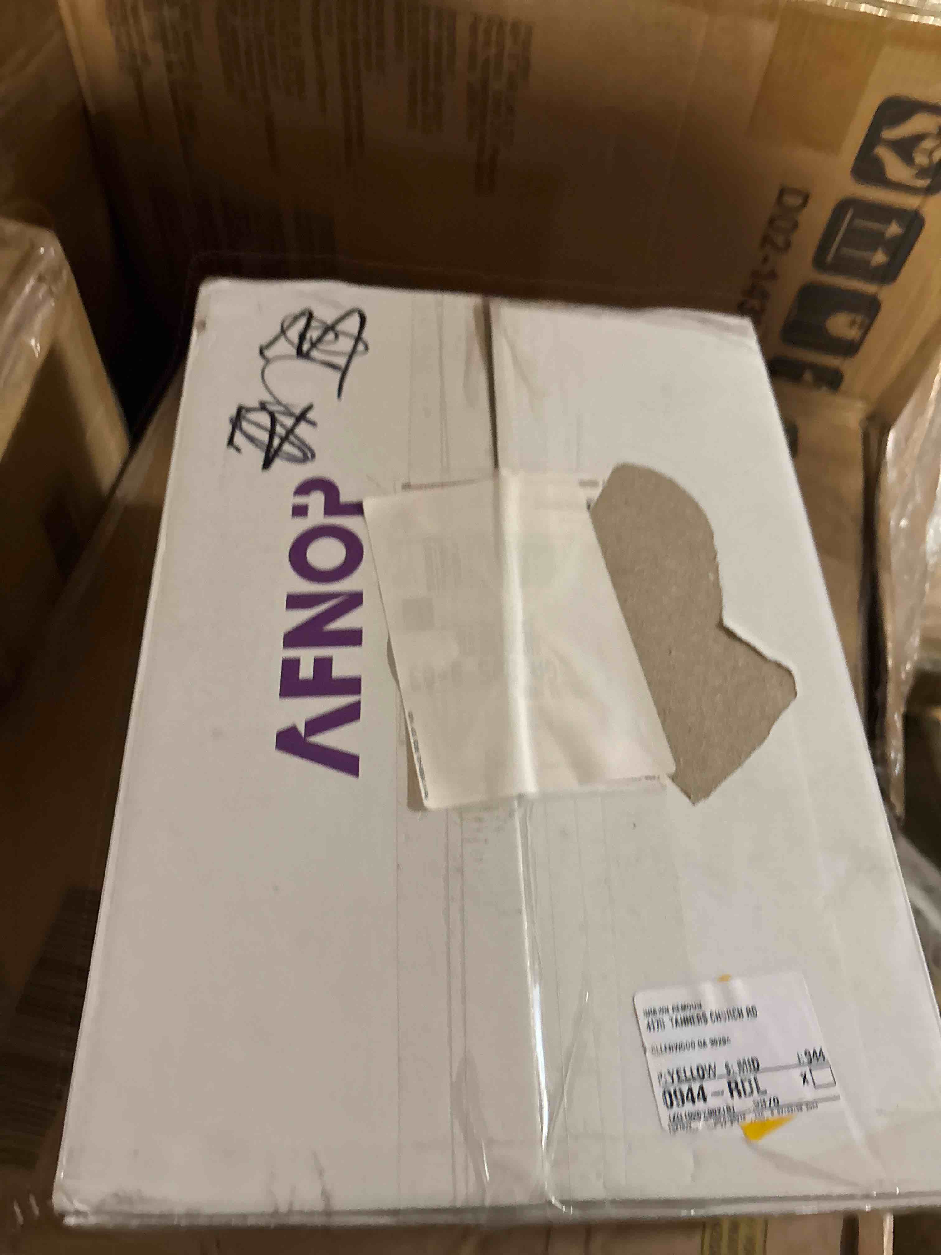 https://s3.amazonaws.com/lotting-images-prod/phillipi/GRA2228656_1745610039204.jpeg