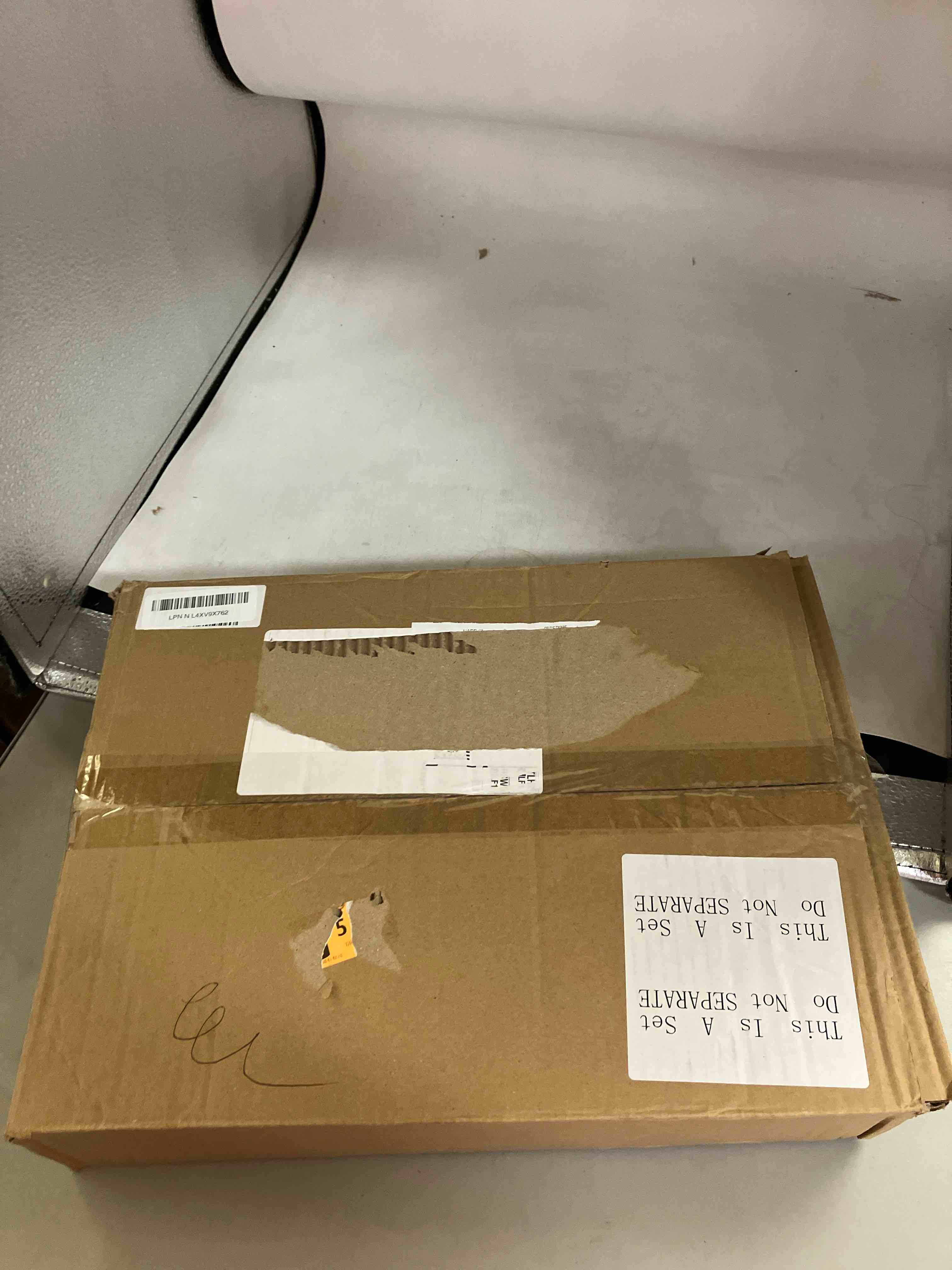 https://s3.amazonaws.com/lotting-images-prod/phillipi/GRA2229718_1746456541474.jpeg