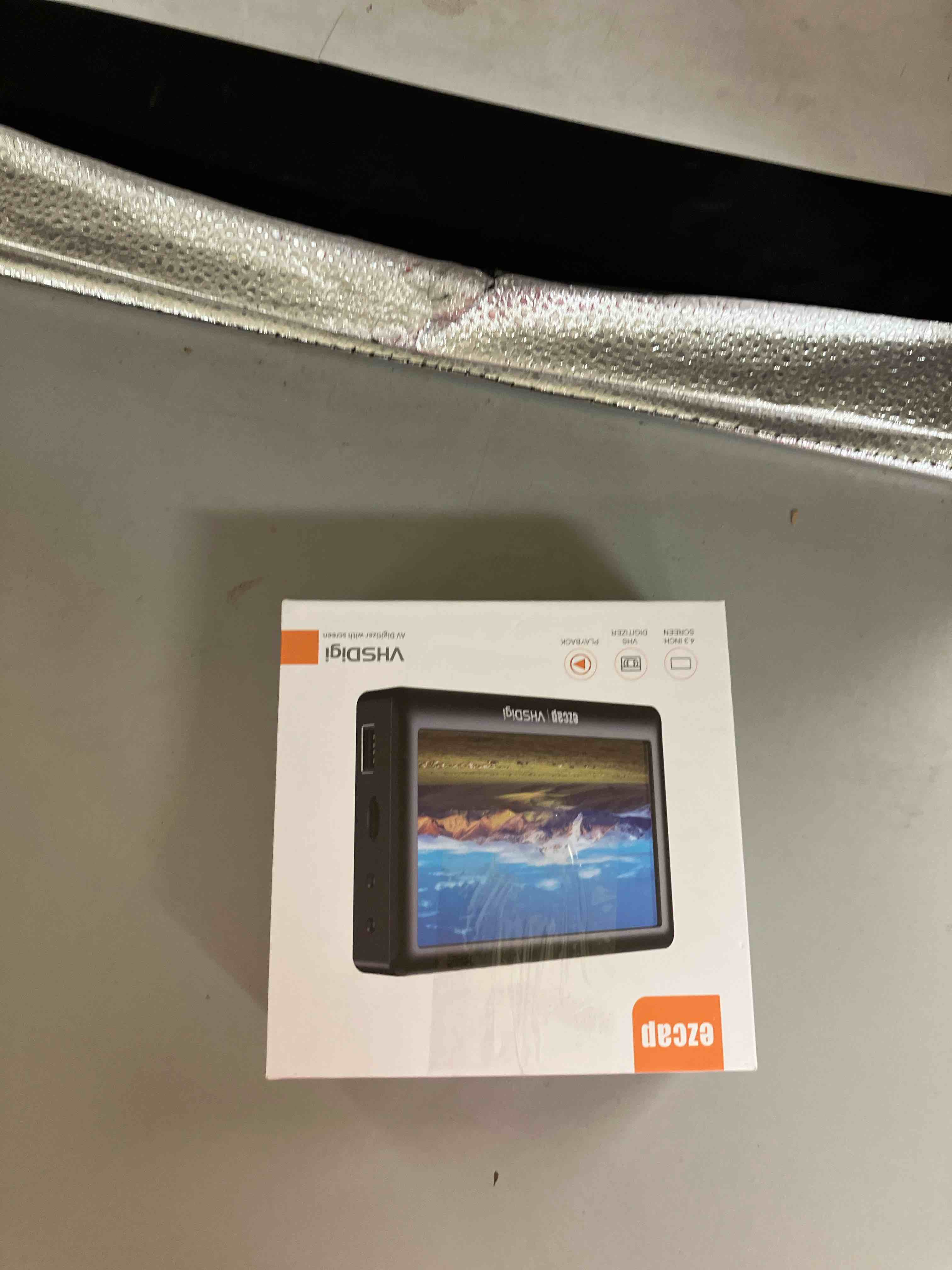 https://s3.amazonaws.com/lotting-images-prod/phillipi/GRA2229886_1746460005982.jpeg