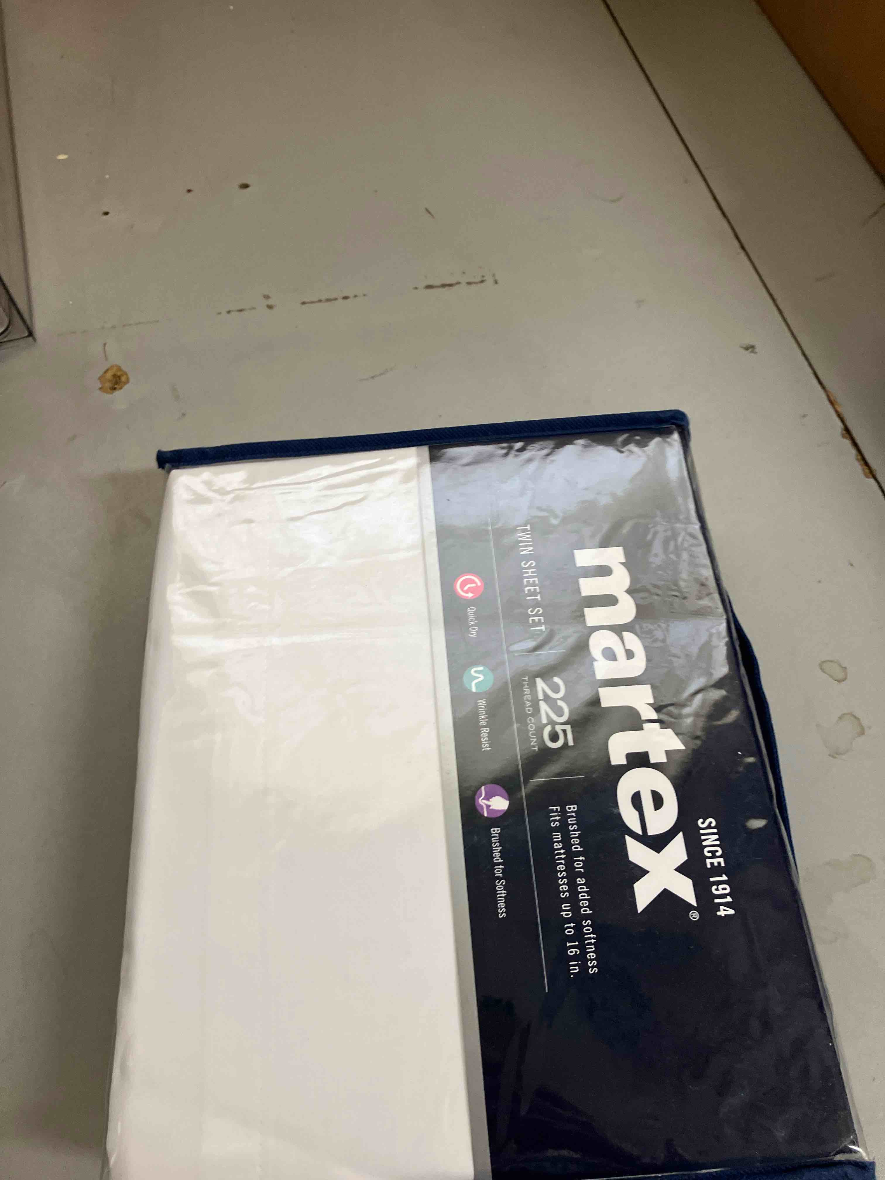 https://s3.amazonaws.com/lotting-images-prod/phillipi/GRA2229914_1746549824522.jpeg