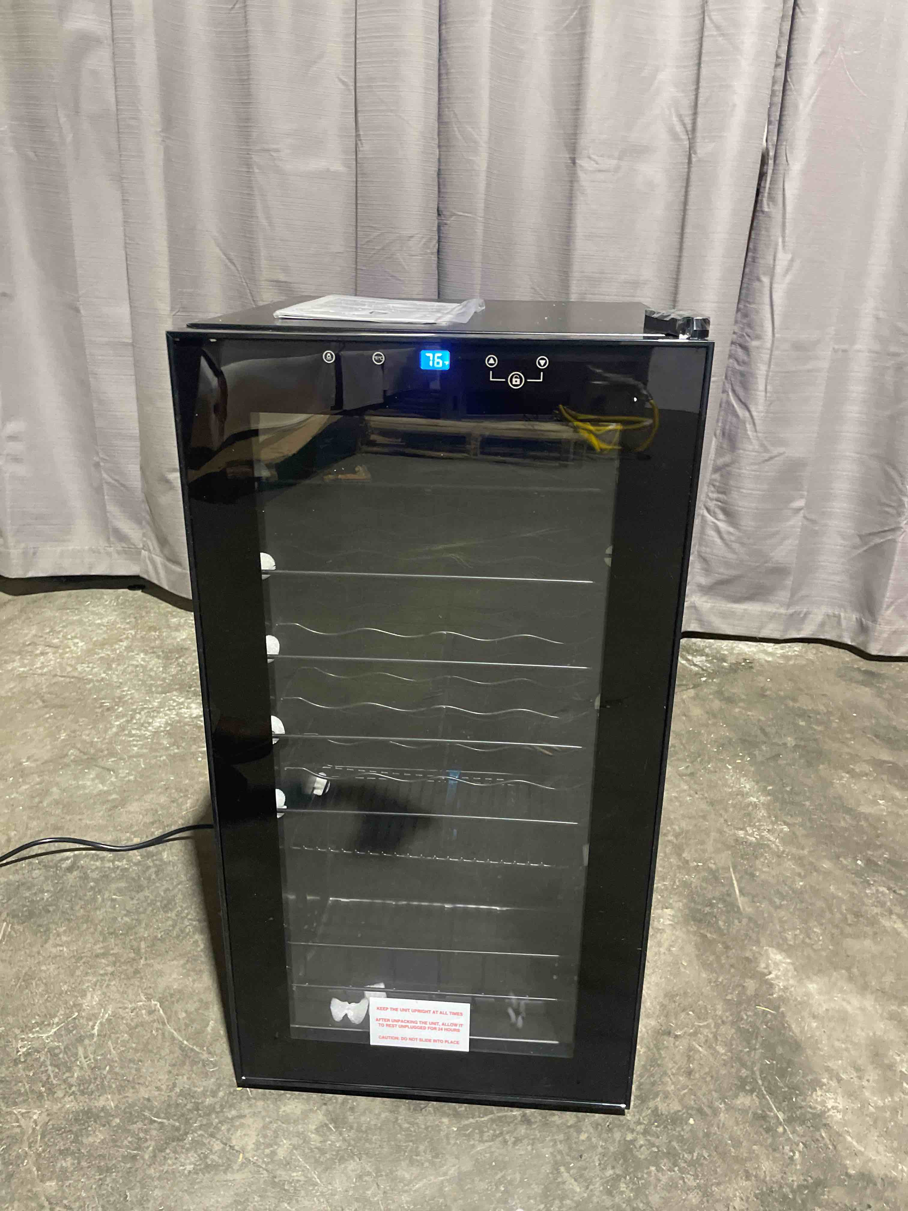 https://s3.amazonaws.com/lotting-images-prod/phillipi/GRA2230476_1752239649324.jpeg