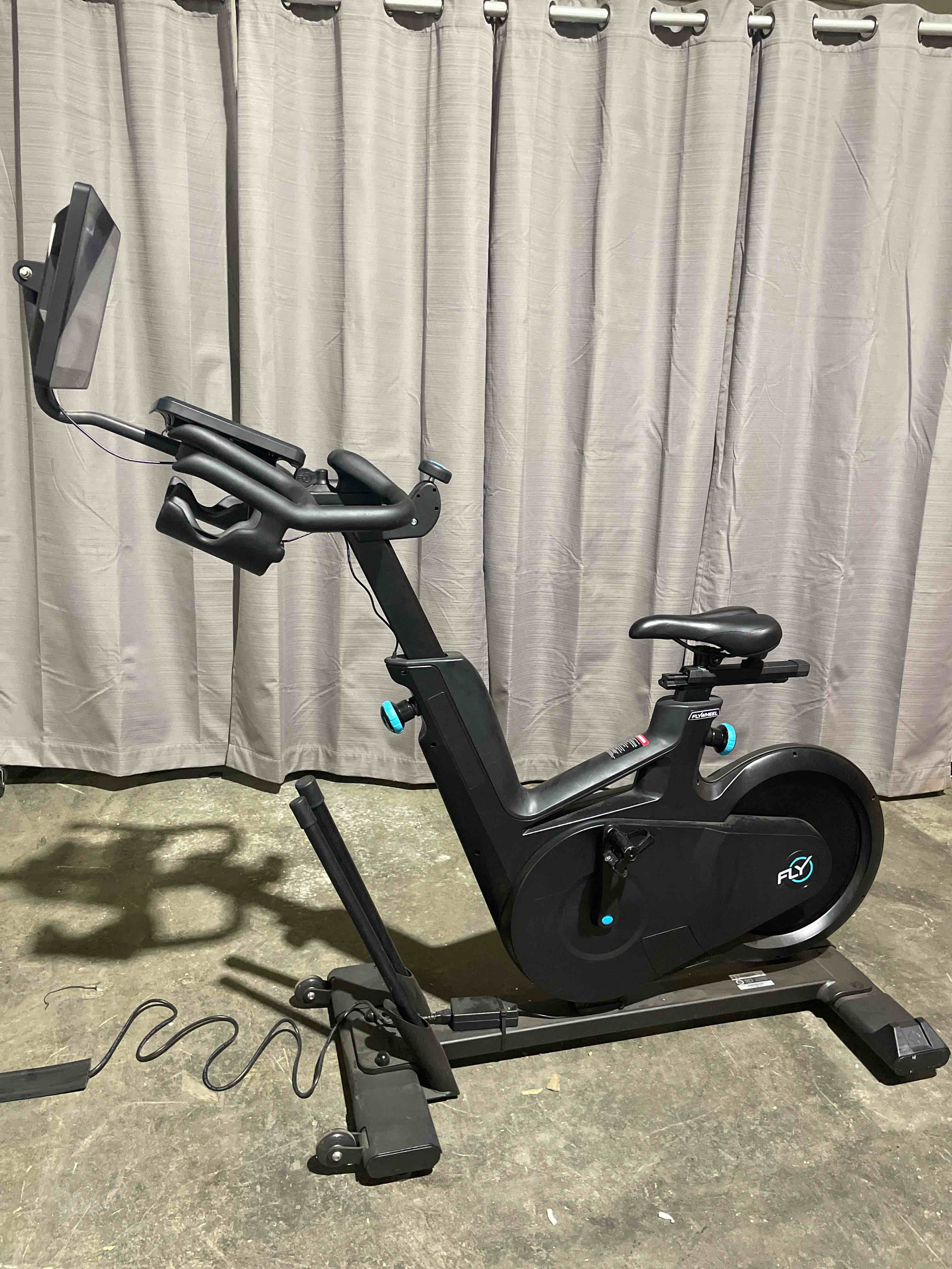 https://s3.amazonaws.com/lotting-images-prod/phillipi/GRA2230477_1752240680401.jpeg