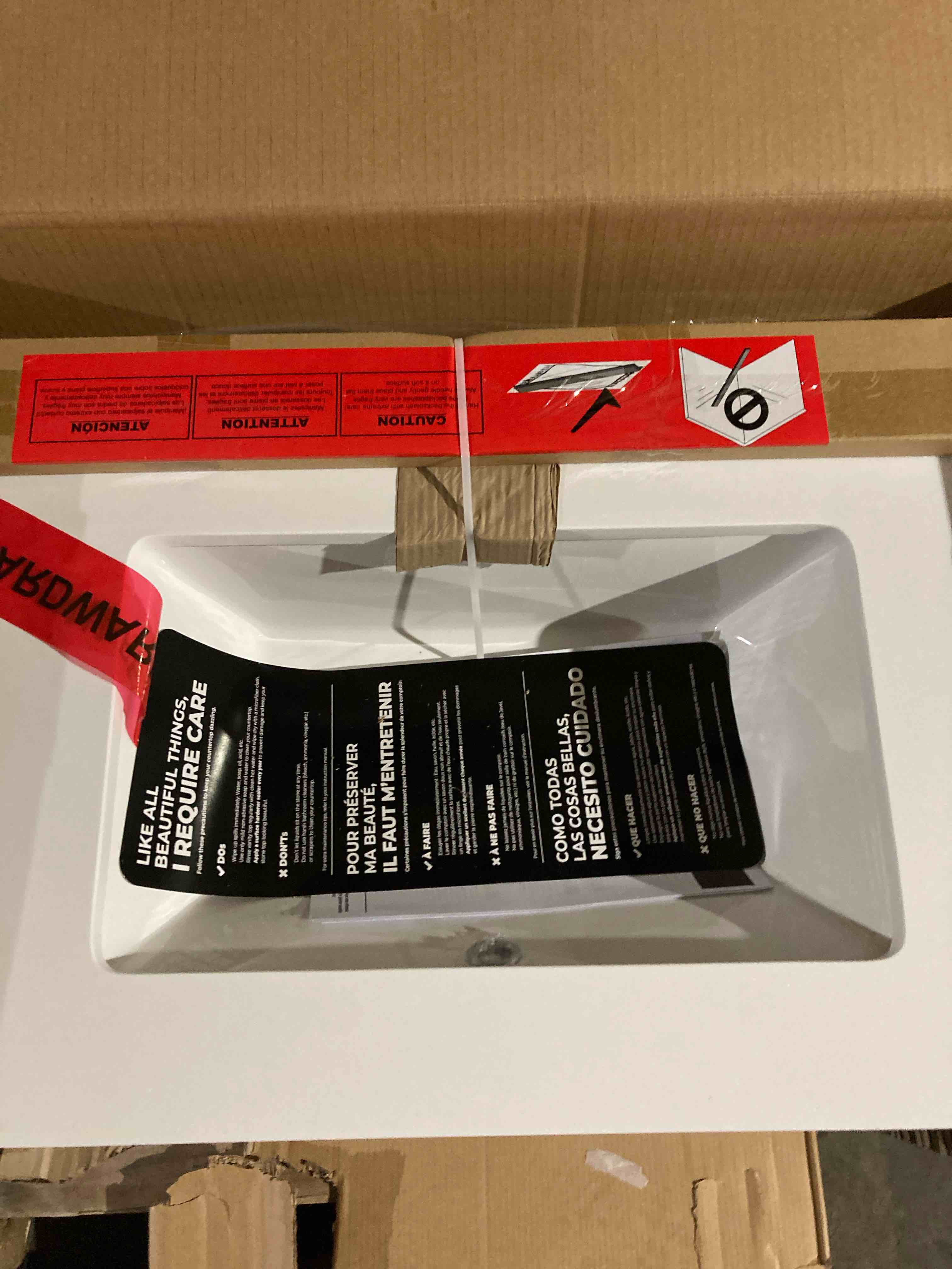 https://s3.amazonaws.com/lotting-images-prod/phillipi/GRA2230776_1753912484118.jpeg
