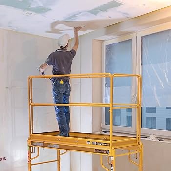 Metaltech CISGRJP Guardrail, essential for fall prevention and worker protection. For interior scaffolding, it includes solid horizontal and vertical steel bars, an integrated toe board to prevent objects from falling, two doors allowing access to the platform and stabilizers to help reduce the guardrail movement 
