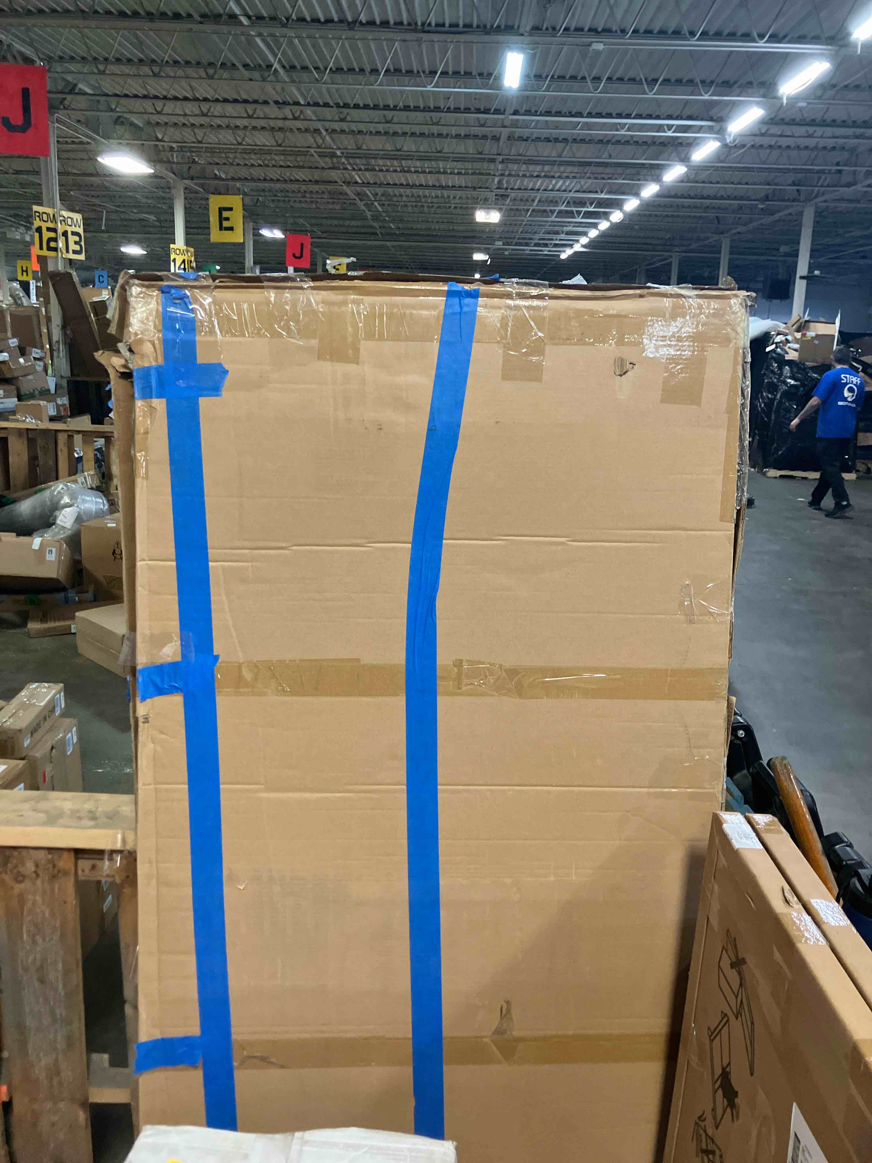 https://s3.amazonaws.com/lotting-images-prod/phillipi/GRA2231480_1758895826200.jpeg