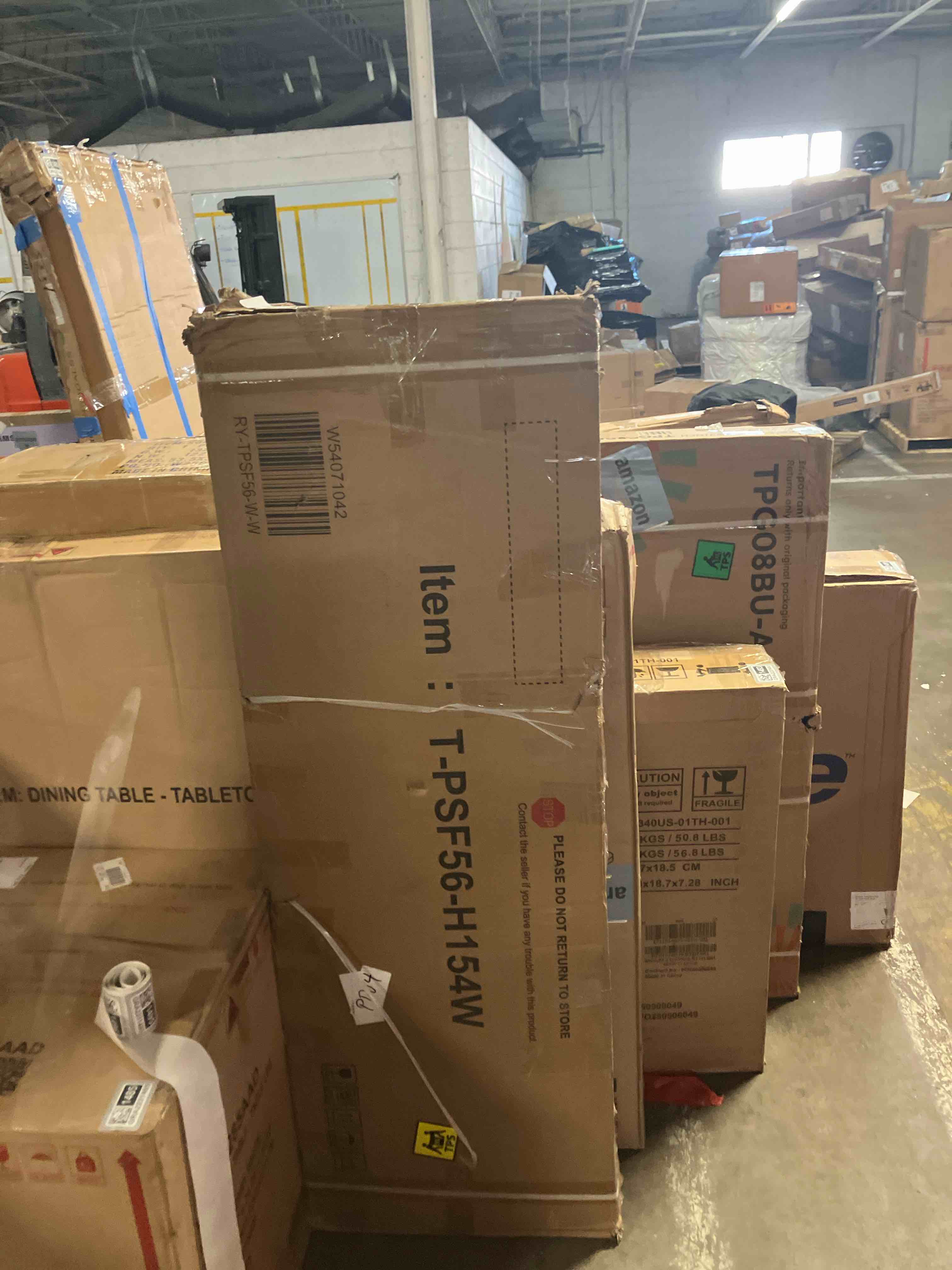 https://s3.amazonaws.com/lotting-images-prod/phillipi/GRA2231494_1758900194536.jpeg