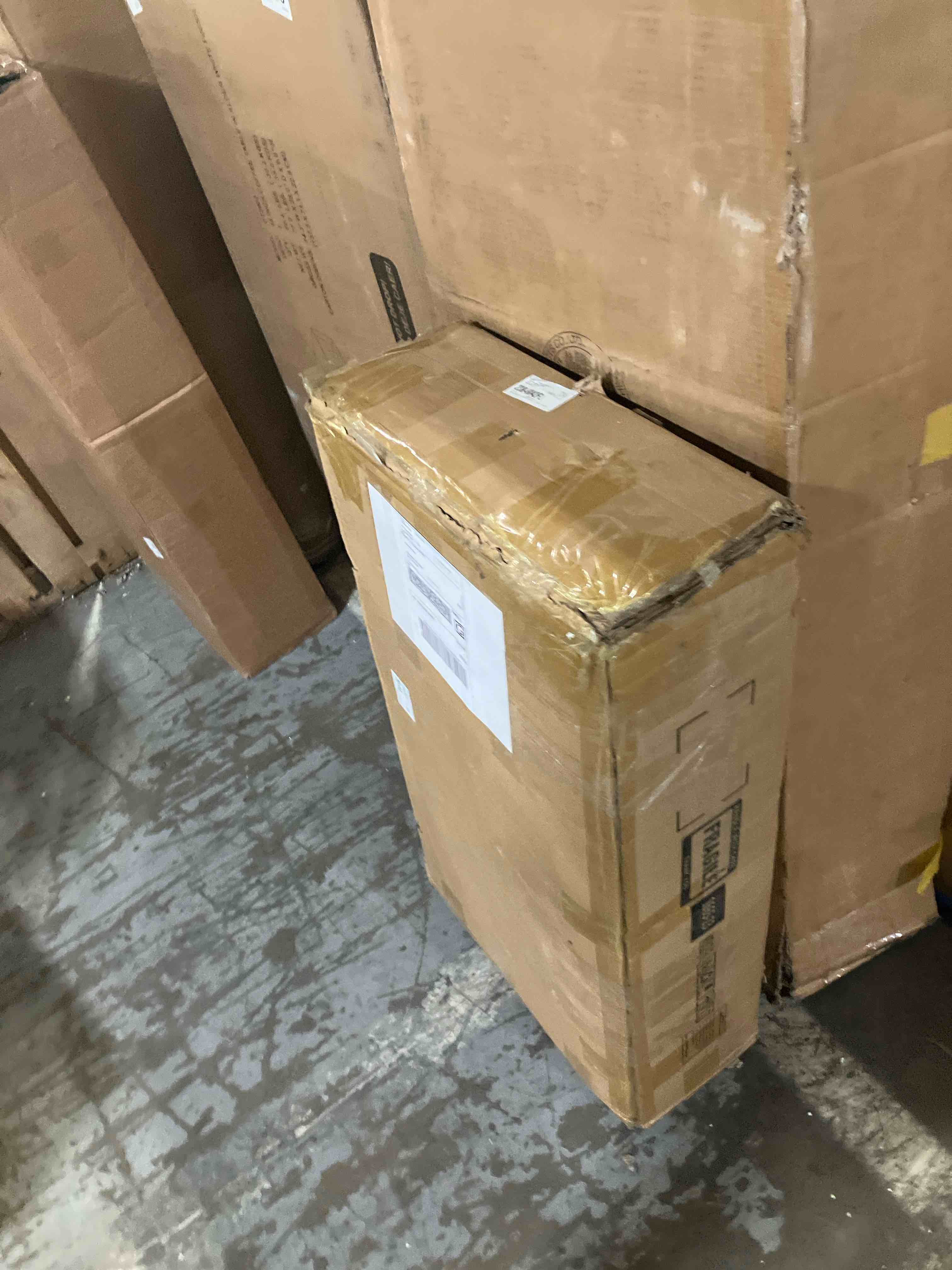 https://s3.amazonaws.com/lotting-images-prod/phillipi/GRA2231548_1758914517229.jpeg