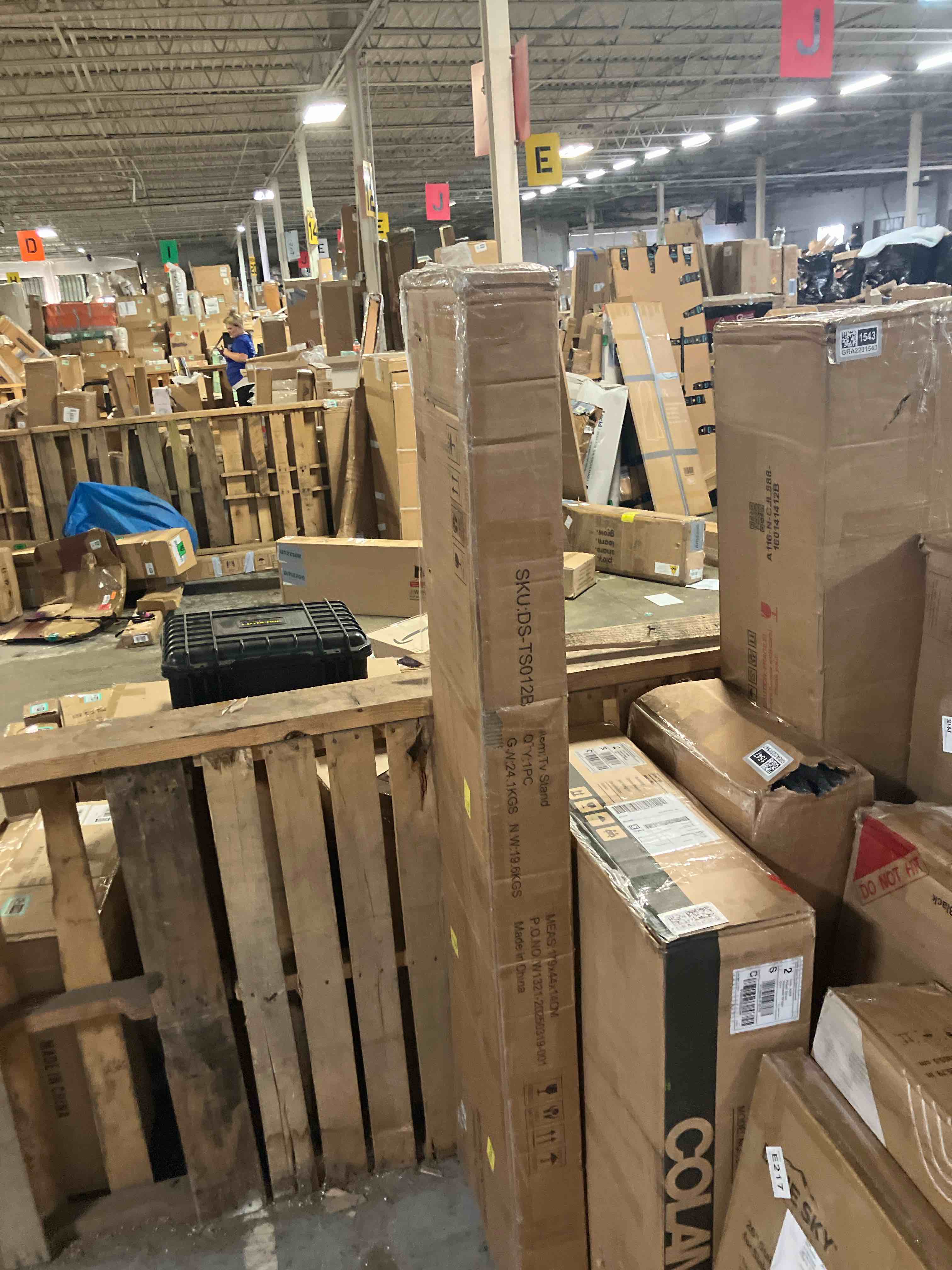 https://s3.amazonaws.com/lotting-images-prod/phillipi/GRA2231555_1758915769500.jpeg