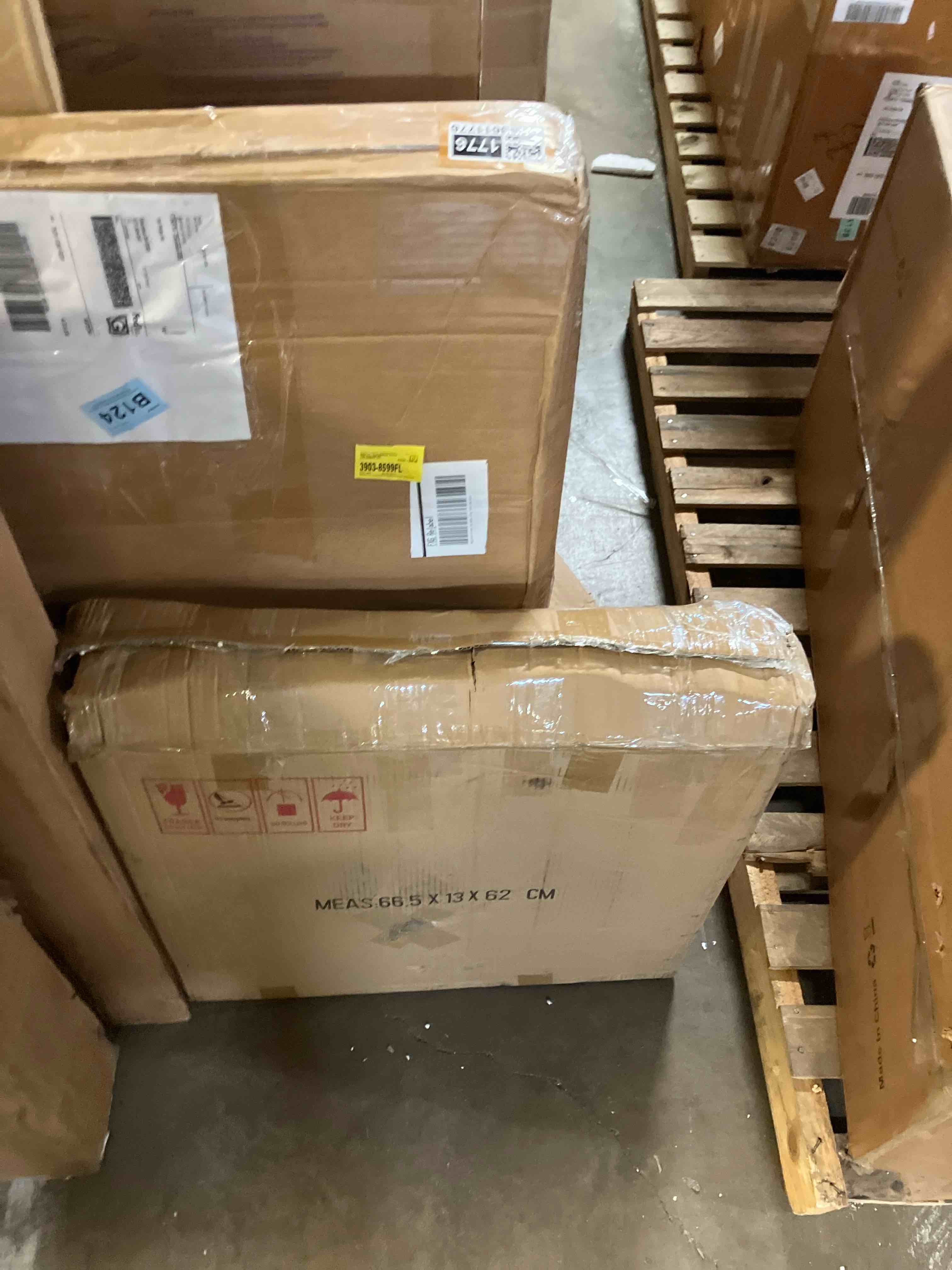https://s3.amazonaws.com/lotting-images-prod/phillipi/GRA2231582_1759351314205.jpeg