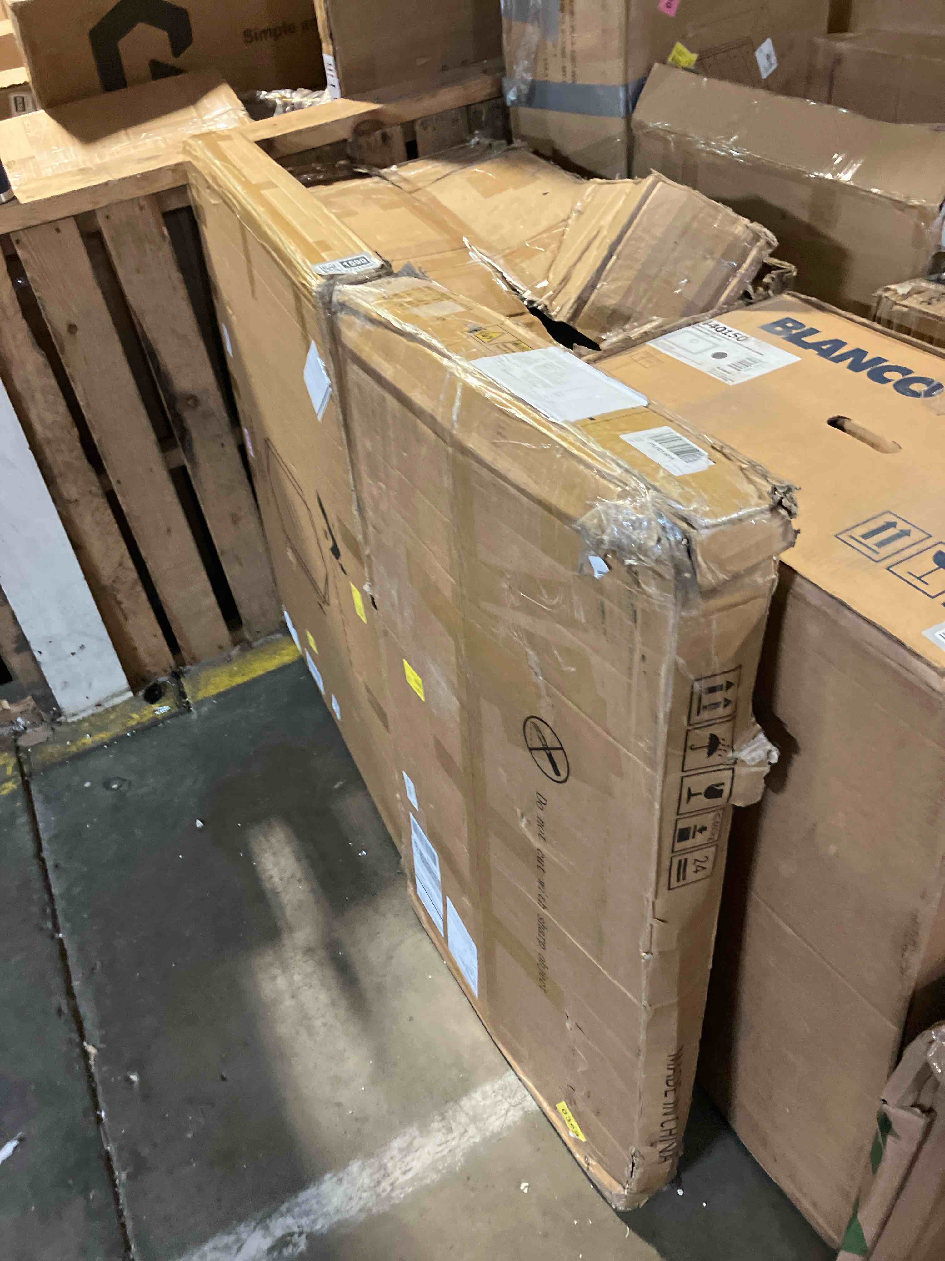 https://s3.amazonaws.com/lotting-images-prod/phillipi/GRA2231593_1759353635861.jpeg