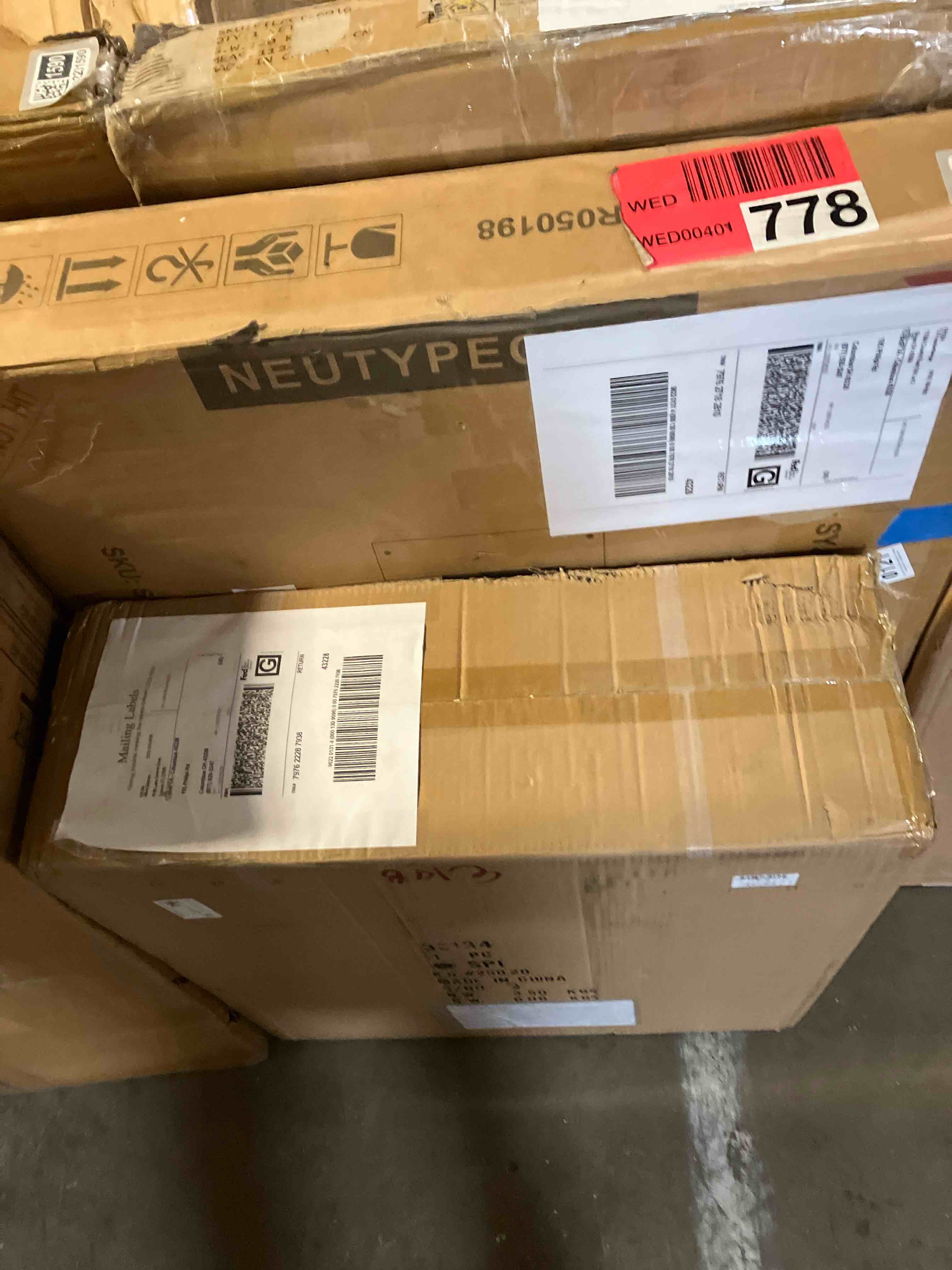 https://s3.amazonaws.com/lotting-images-prod/phillipi/GRA2231599_1759354321405.jpeg