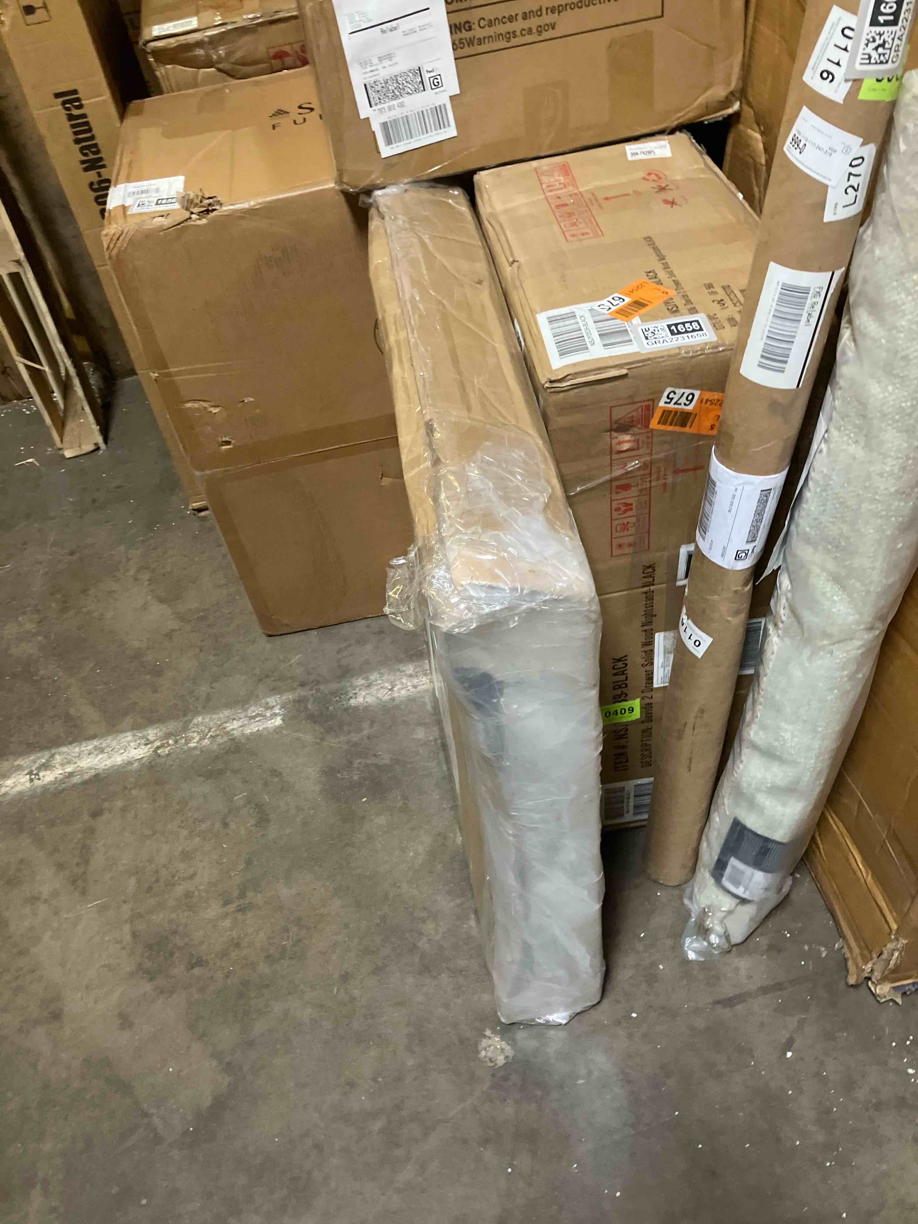 https://s3.amazonaws.com/lotting-images-prod/phillipi/GRA2231662_1759429242541.jpeg