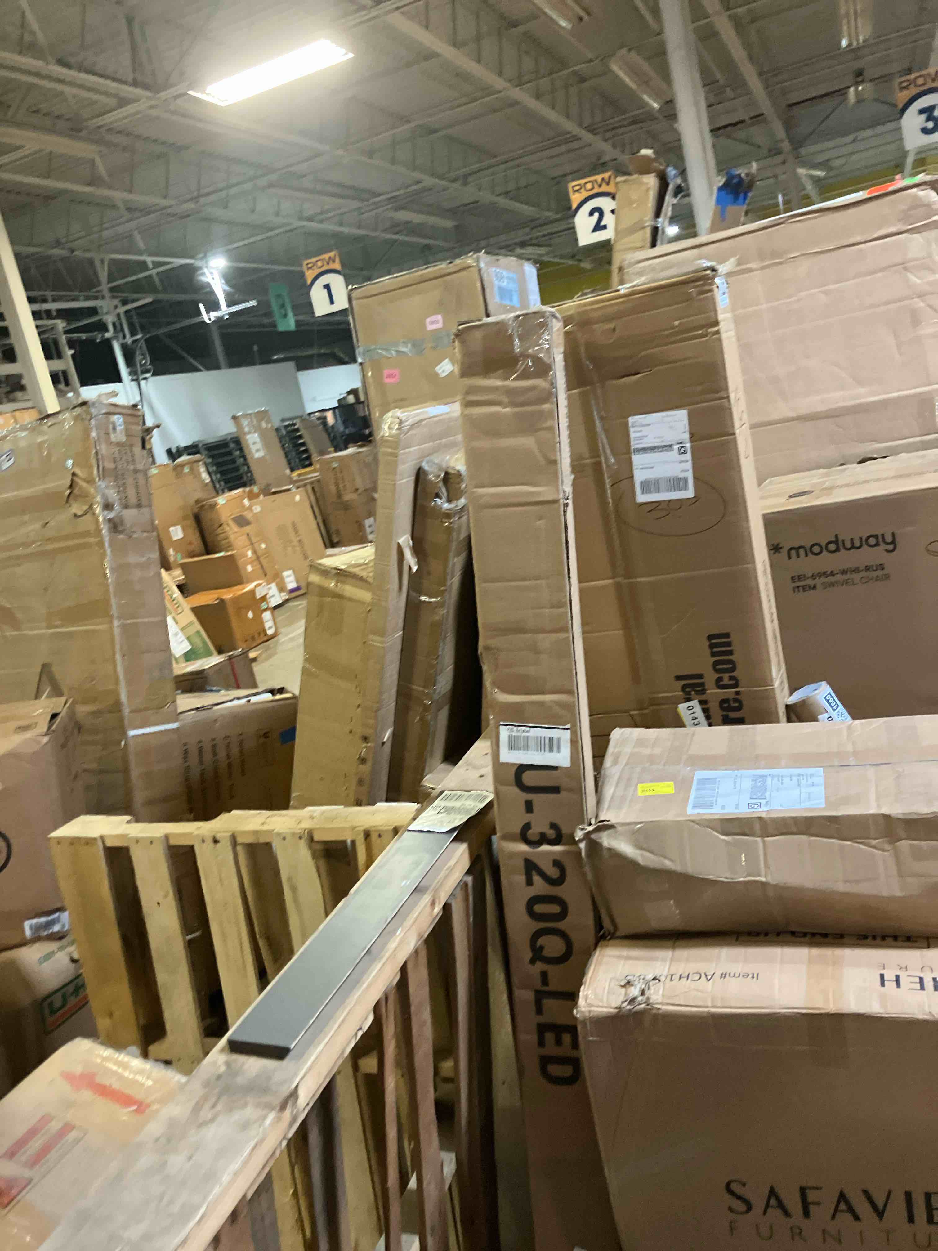 https://s3.amazonaws.com/lotting-images-prod/phillipi/GRA2231668_1759430003949.jpeg