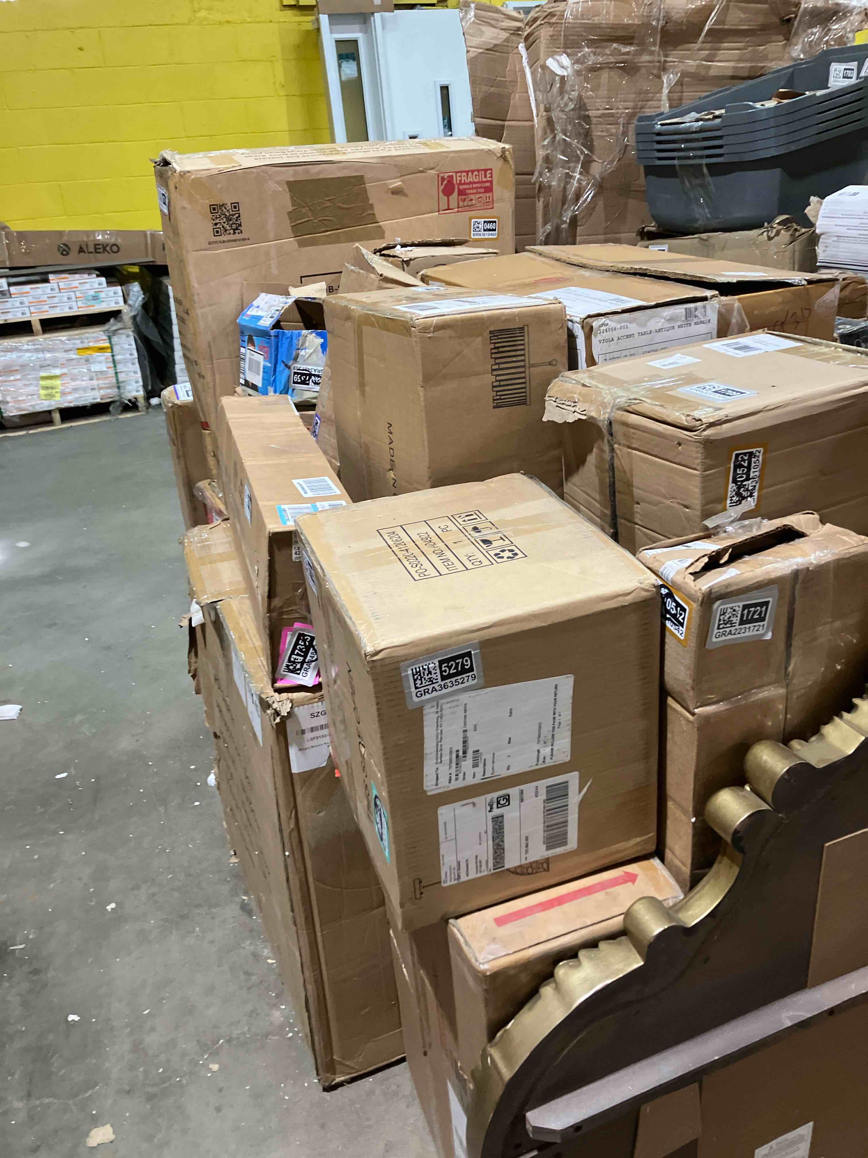 https://s3.amazonaws.com/lotting-images-prod/phillipi/GRA2231723_1760369523428.jpeg
