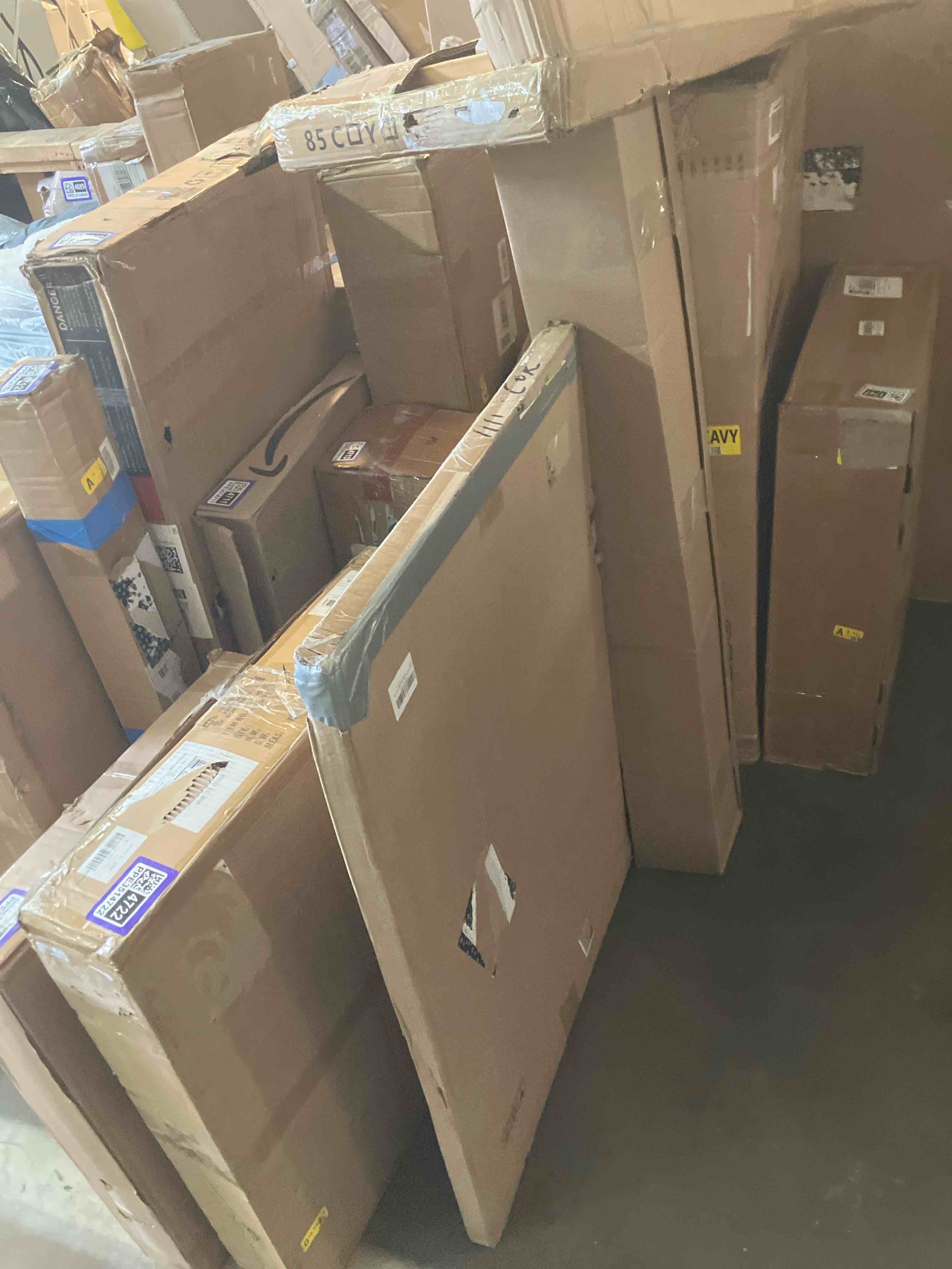 https://s3.amazonaws.com/lotting-images-prod/phillipi/GRA2231748_1760978849145.jpeg