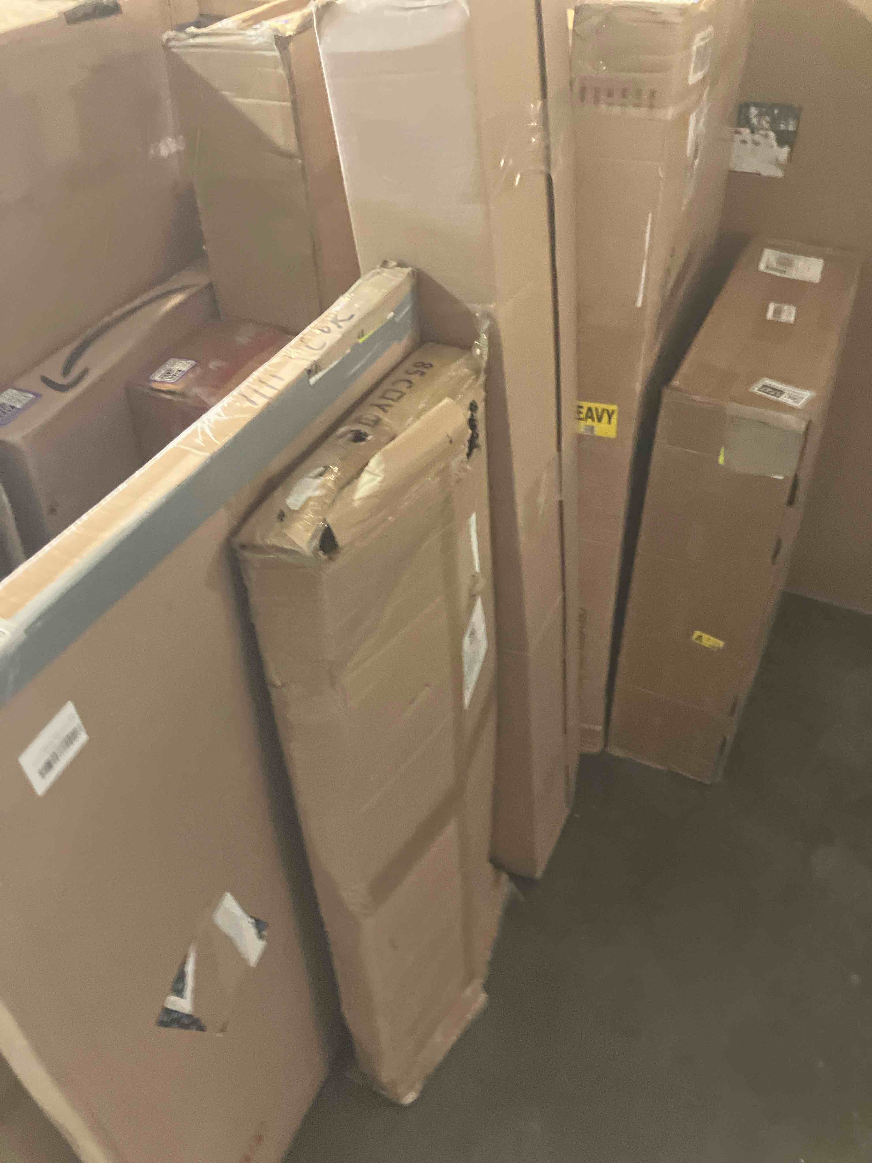 https://s3.amazonaws.com/lotting-images-prod/phillipi/GRA2231749_1760978929439.jpeg