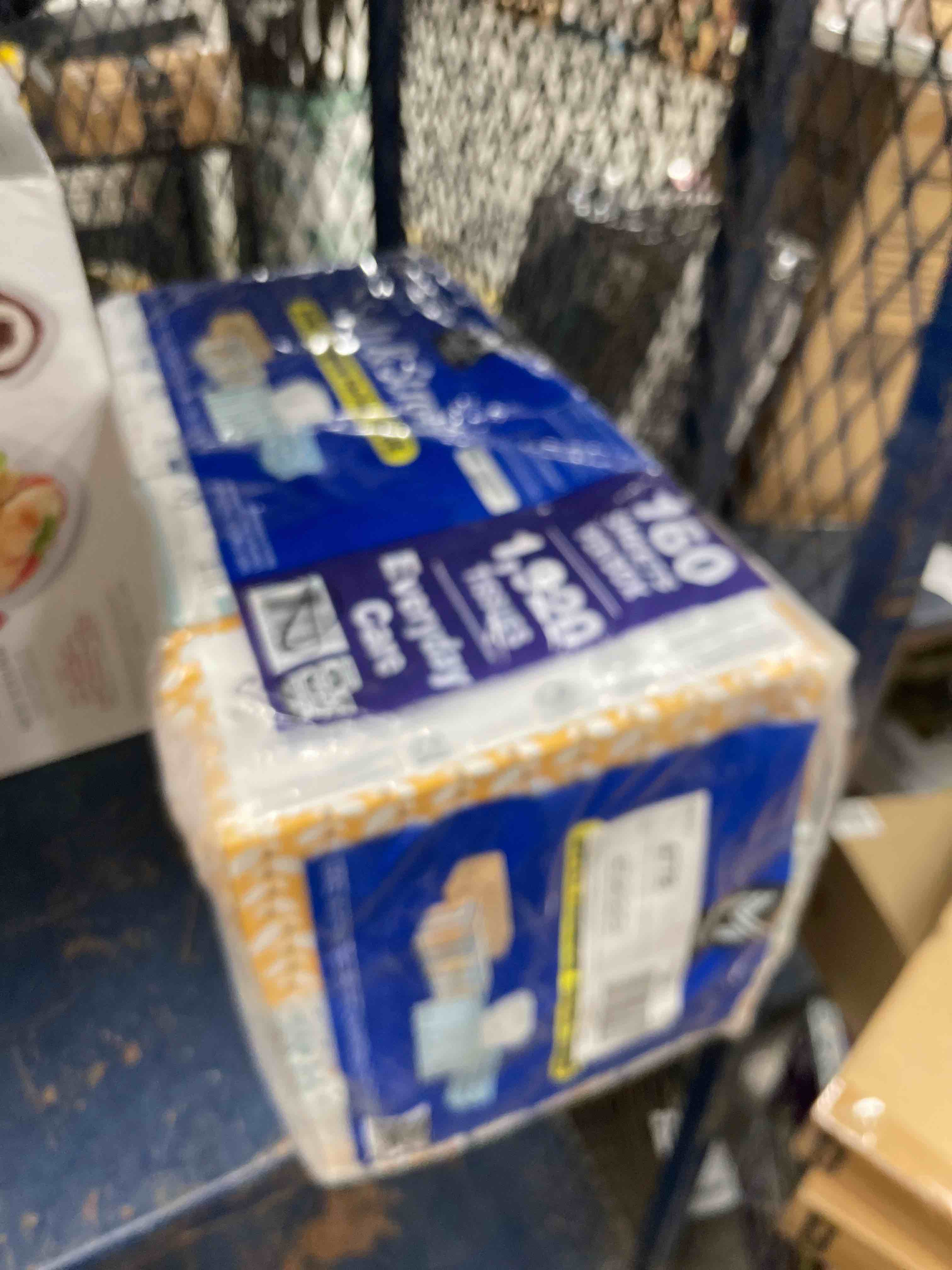 Condition photo showing New/Like New for Member's Mark Member's Mark Soft & Strong Facial Tissues, 12 Flat Boxes, 160 2-ply Tissues Per Box