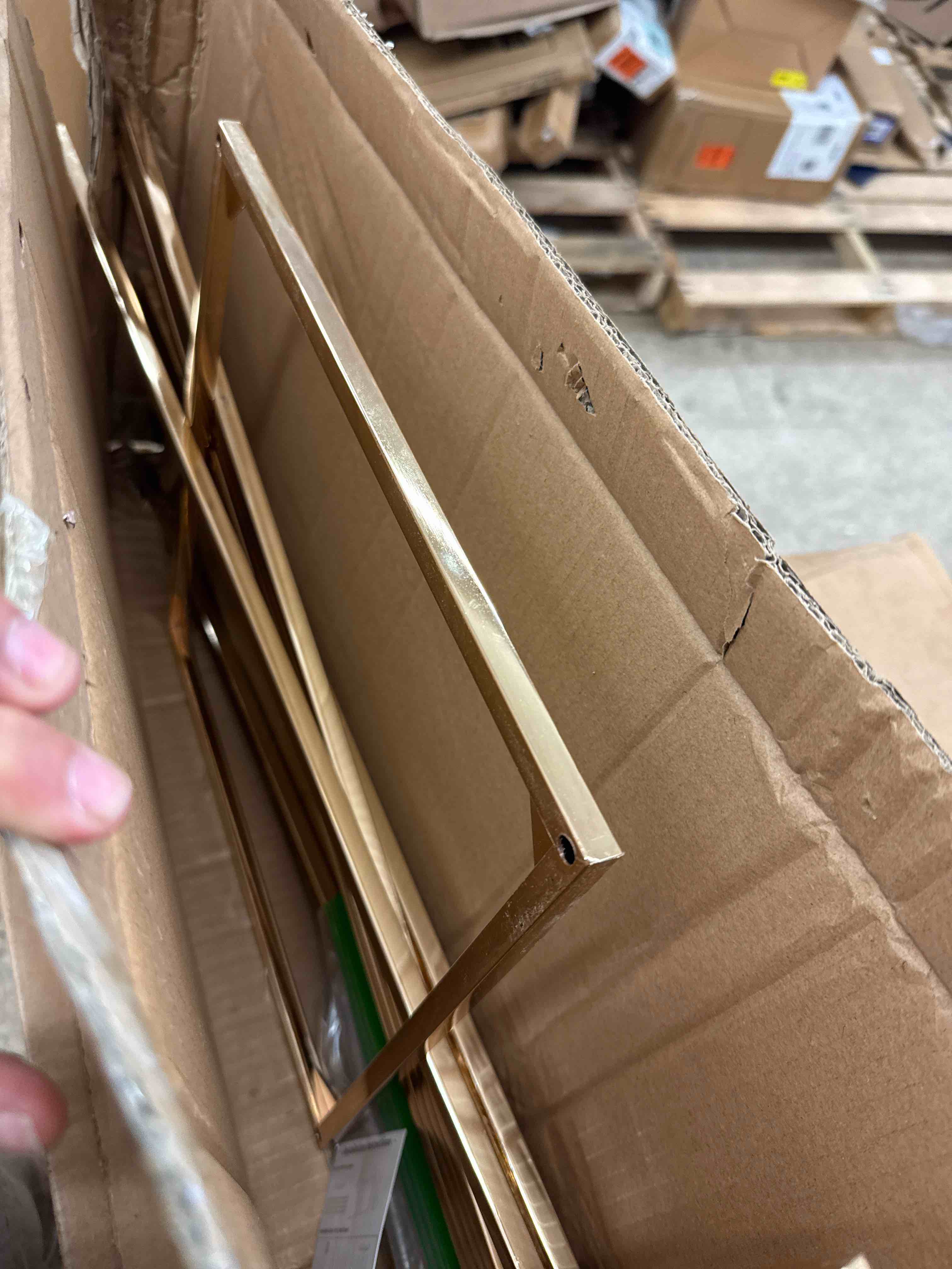 https://s3.amazonaws.com/lotting-images-prod/phillipi/GRA2233326_1747667059804.jpeg