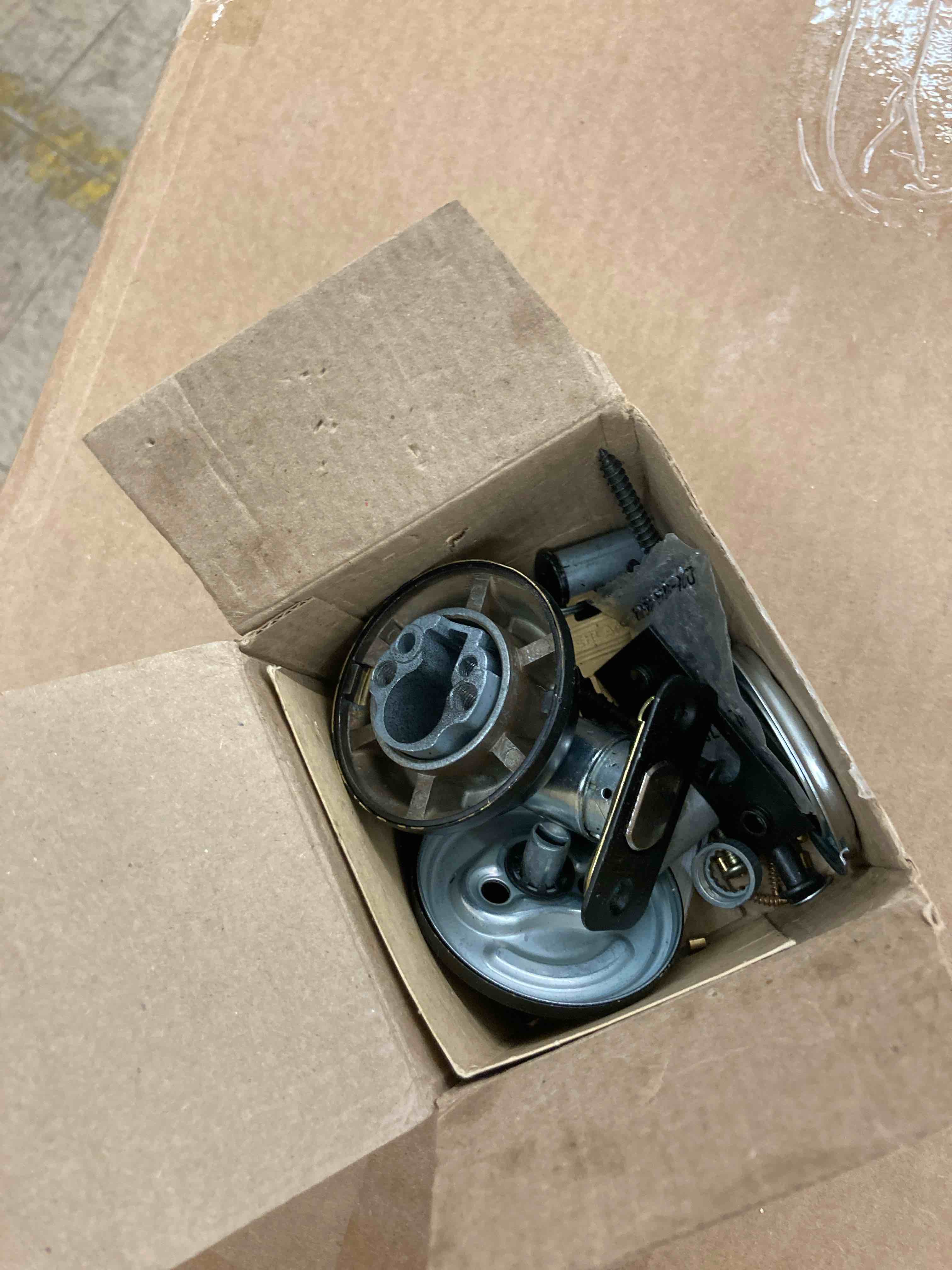https://s3.amazonaws.com/lotting-images-prod/phillipi/GRA2233603_1748266598244.jpeg