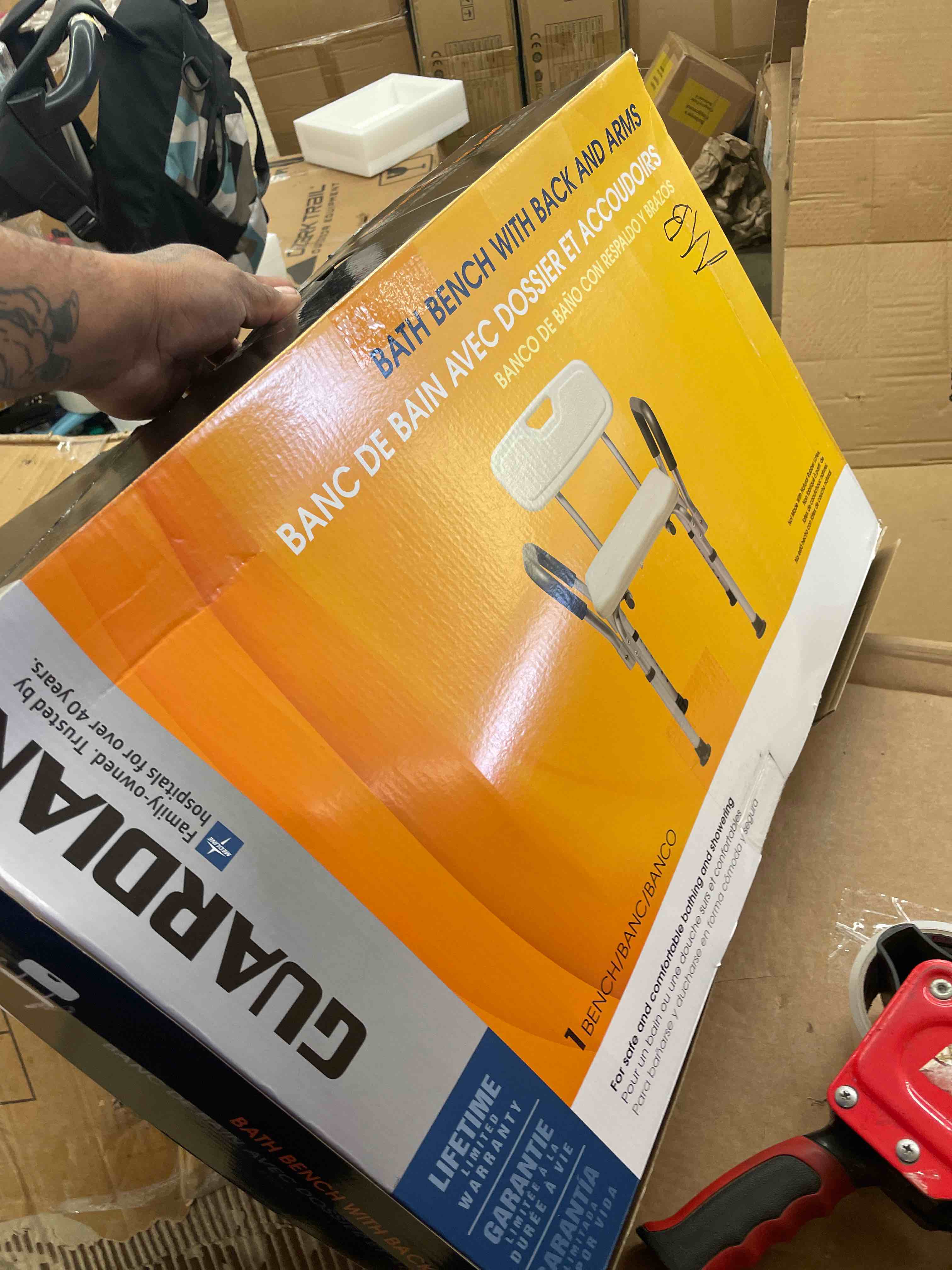 https://s3.amazonaws.com/lotting-images-prod/phillipi/GRA2233957_1748708013496.jpeg