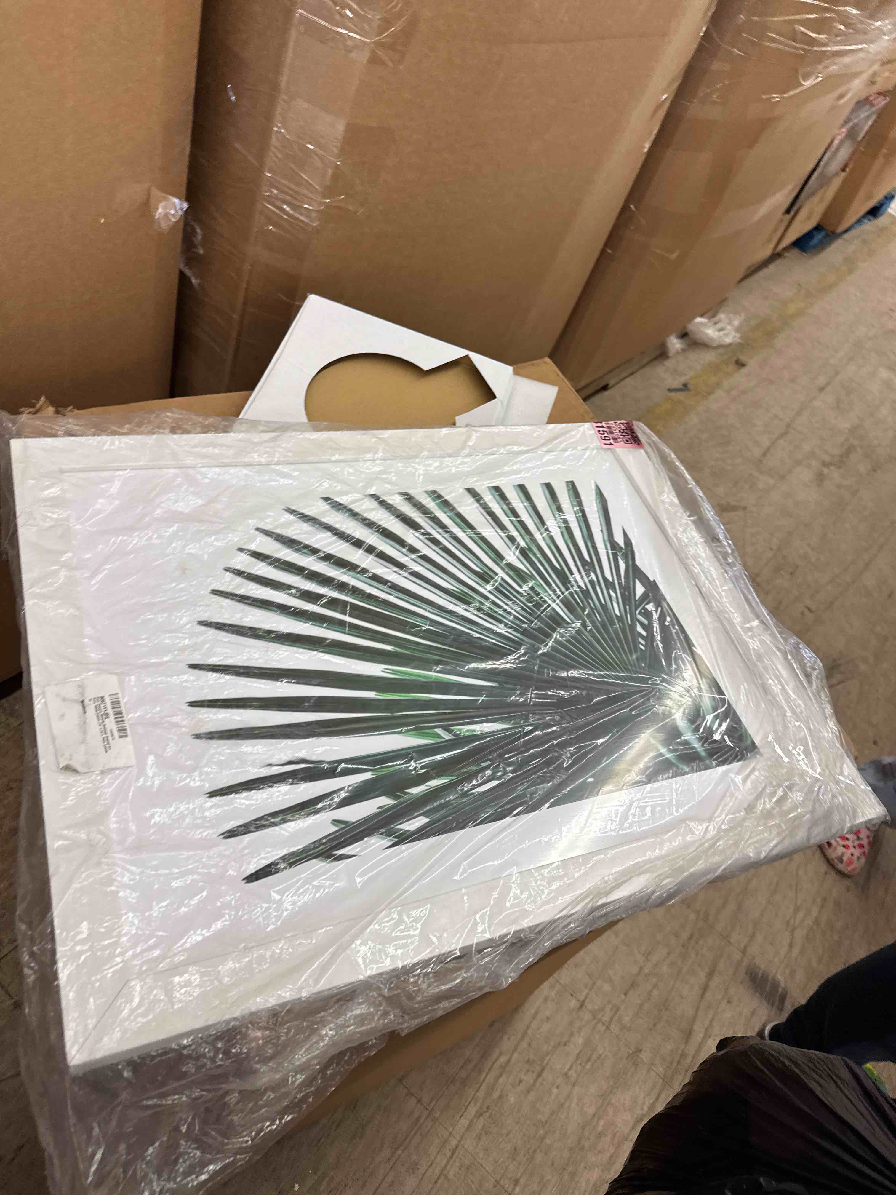 https://s3.amazonaws.com/lotting-images-prod/phillipi/GRA2234021_1748875423037.jpeg