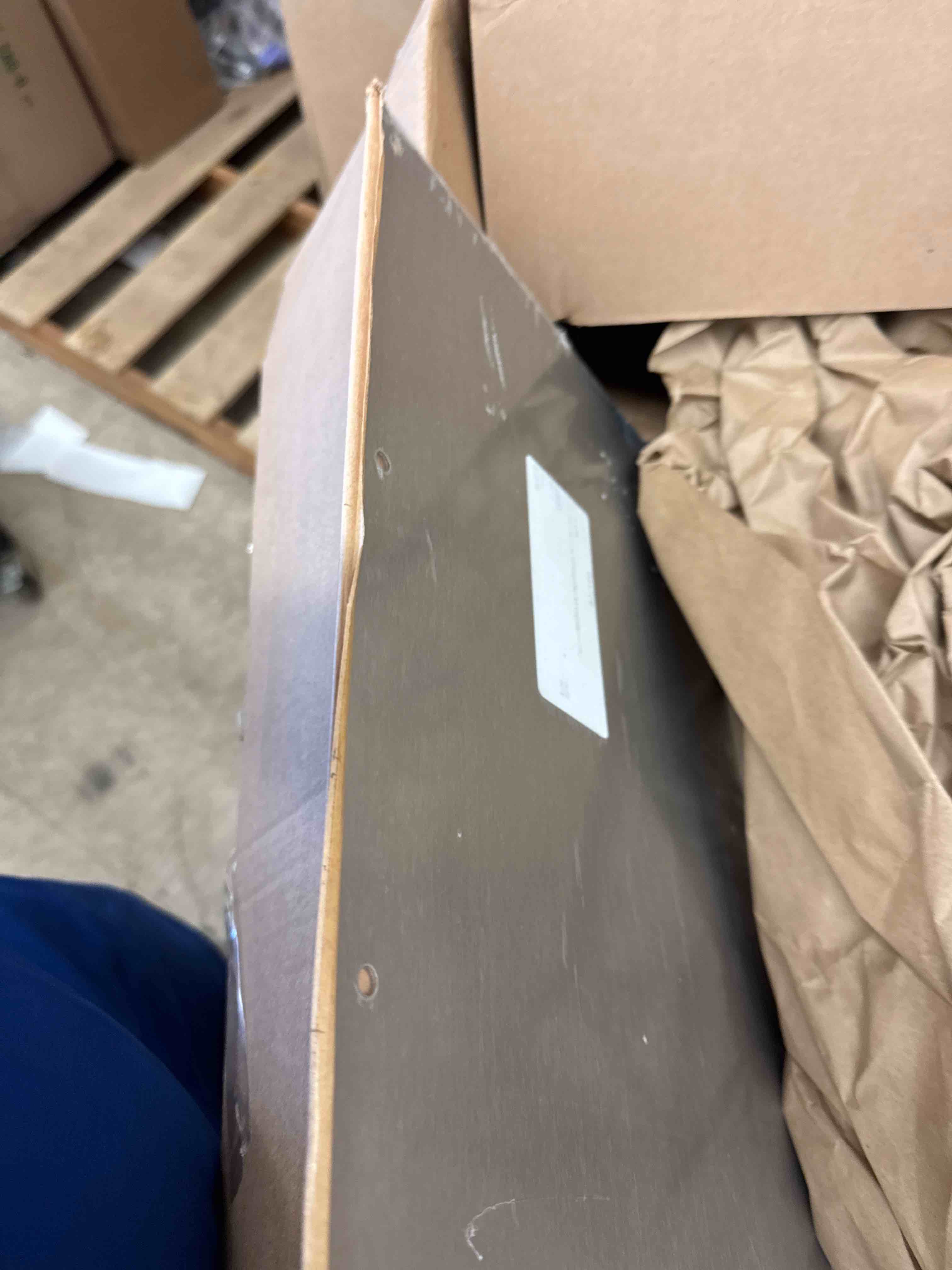https://s3.amazonaws.com/lotting-images-prod/phillipi/GRA2234022_1748875597863.jpeg