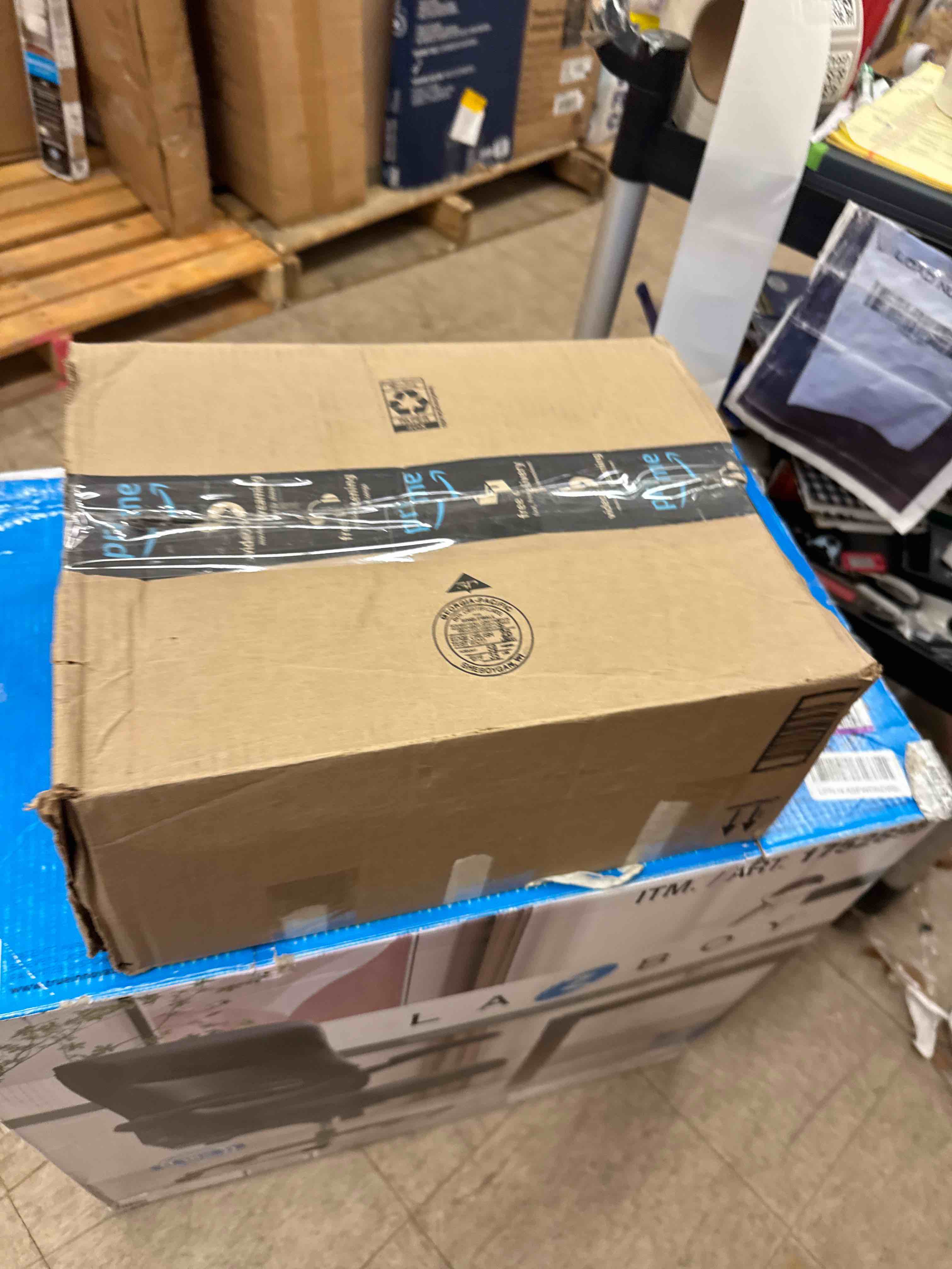https://s3.amazonaws.com/lotting-images-prod/phillipi/GRA2234214_1749137070337.jpeg