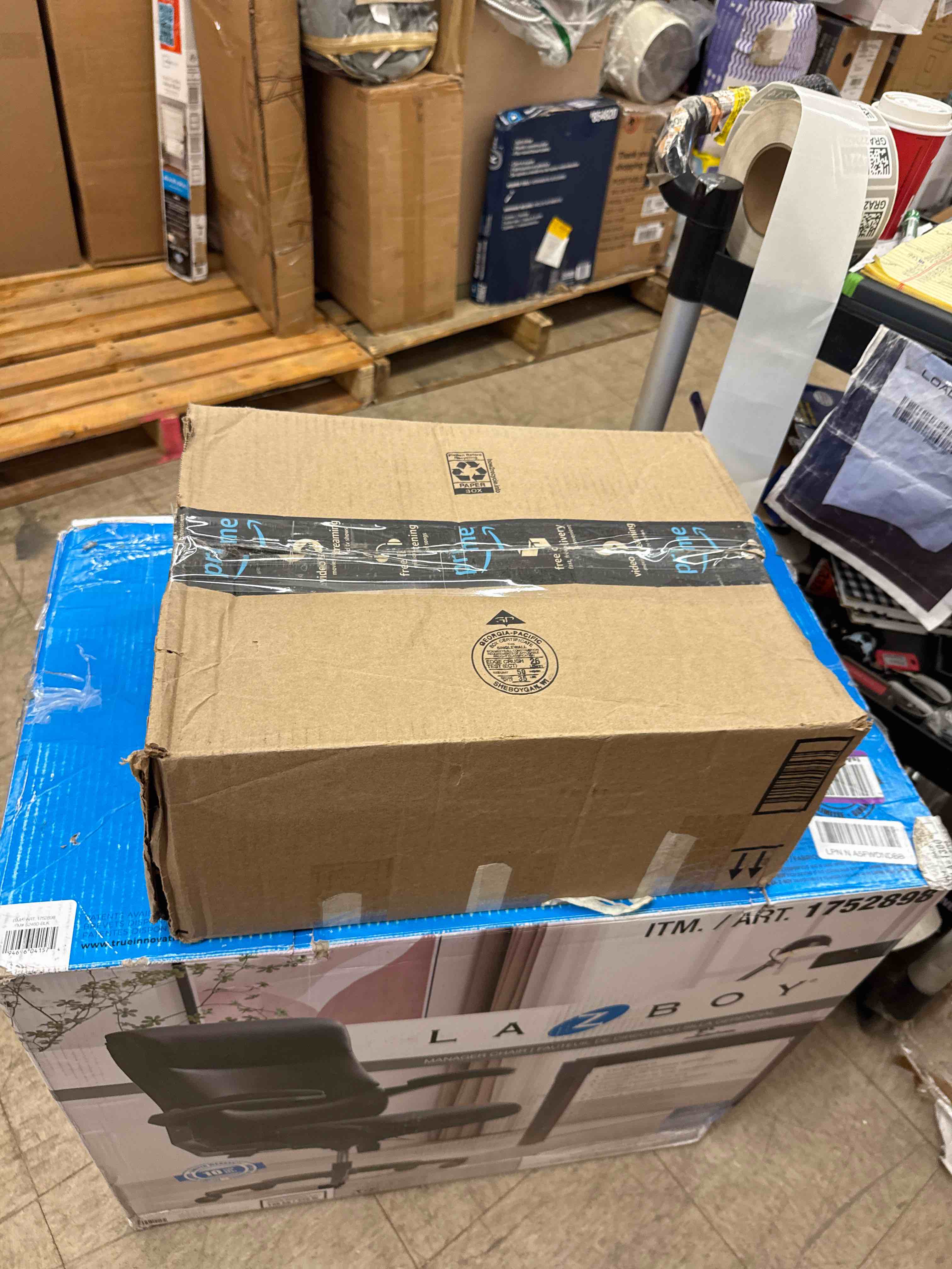 https://s3.amazonaws.com/lotting-images-prod/phillipi/GRA2234214_1749137071111.jpeg