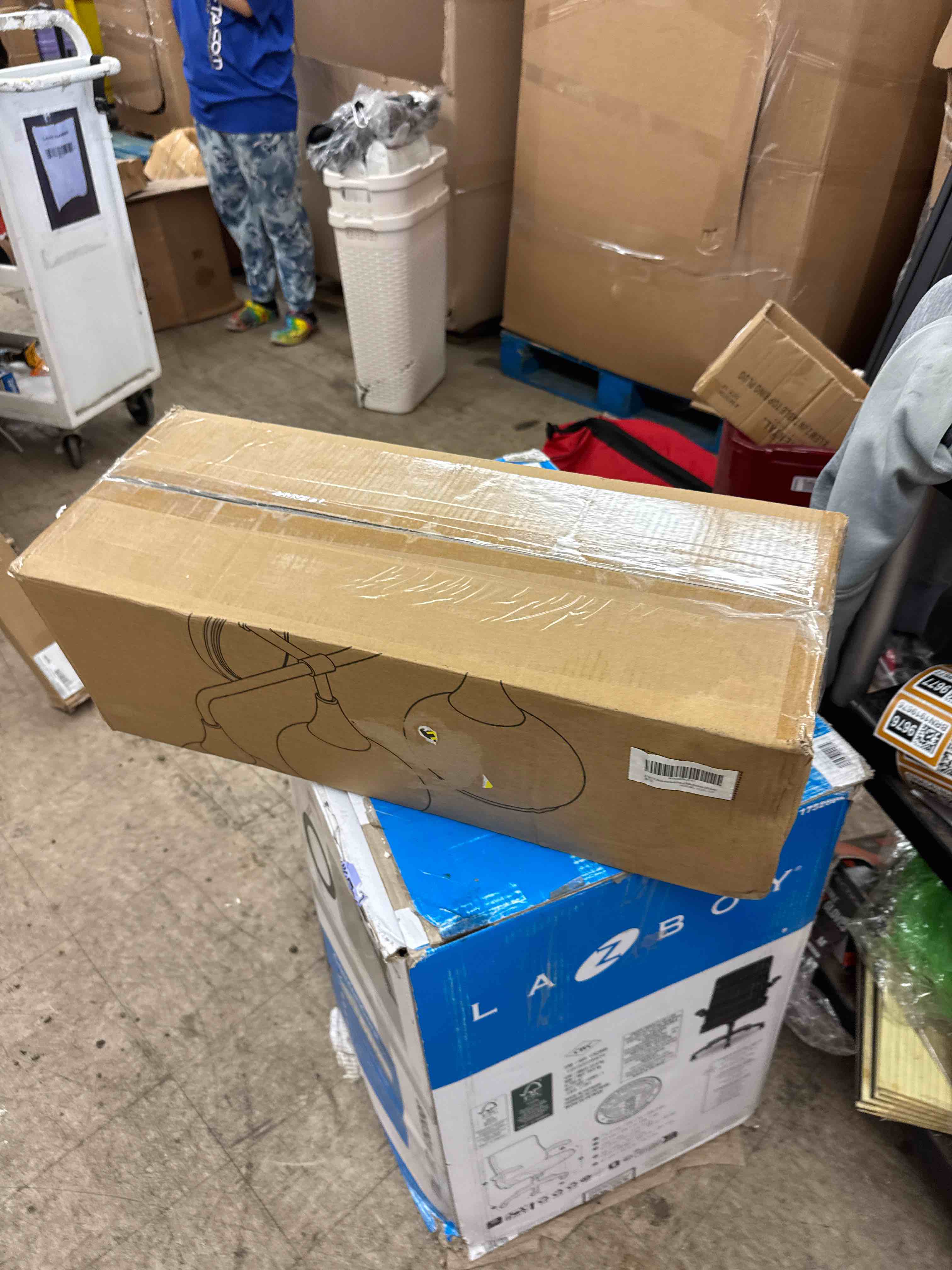 https://s3.amazonaws.com/lotting-images-prod/phillipi/GRA2234611_1749737260409.jpeg