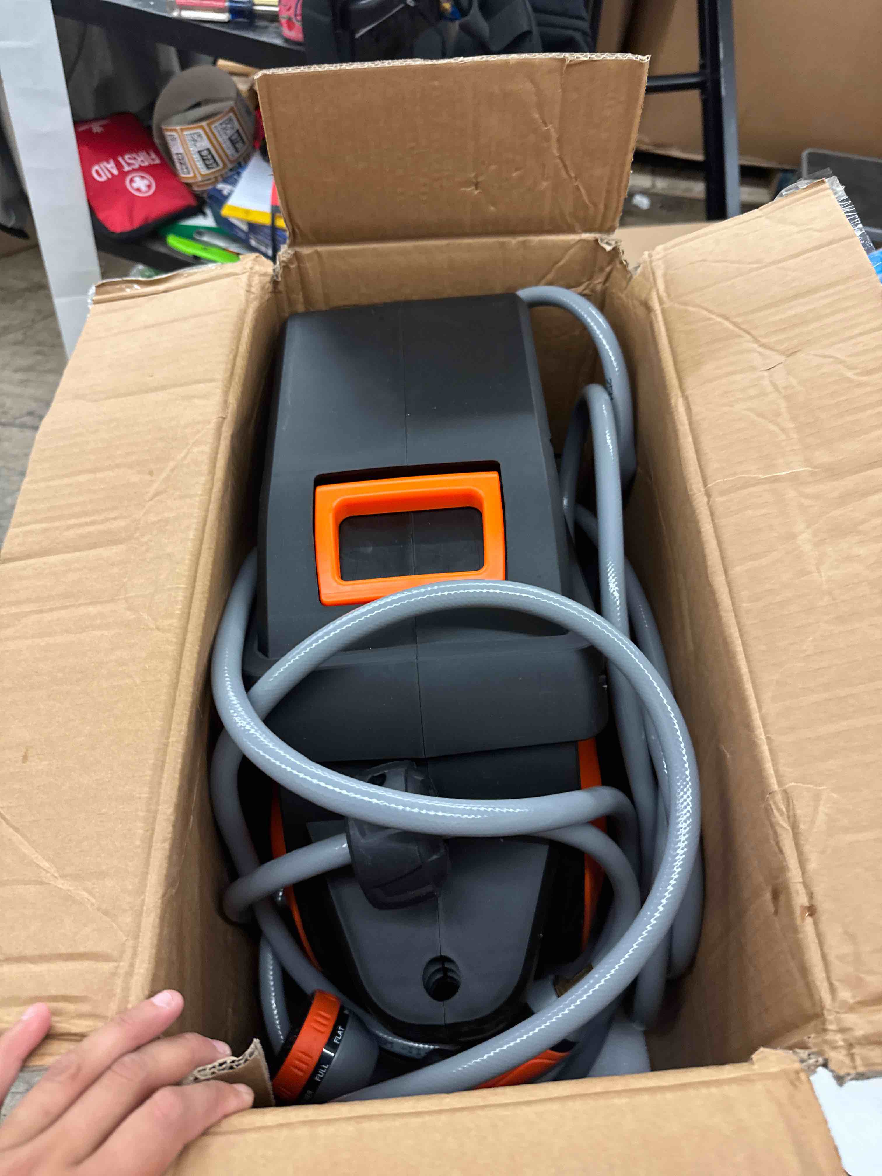 https://s3.amazonaws.com/lotting-images-prod/phillipi/GRA2234674_1749816104419.jpeg