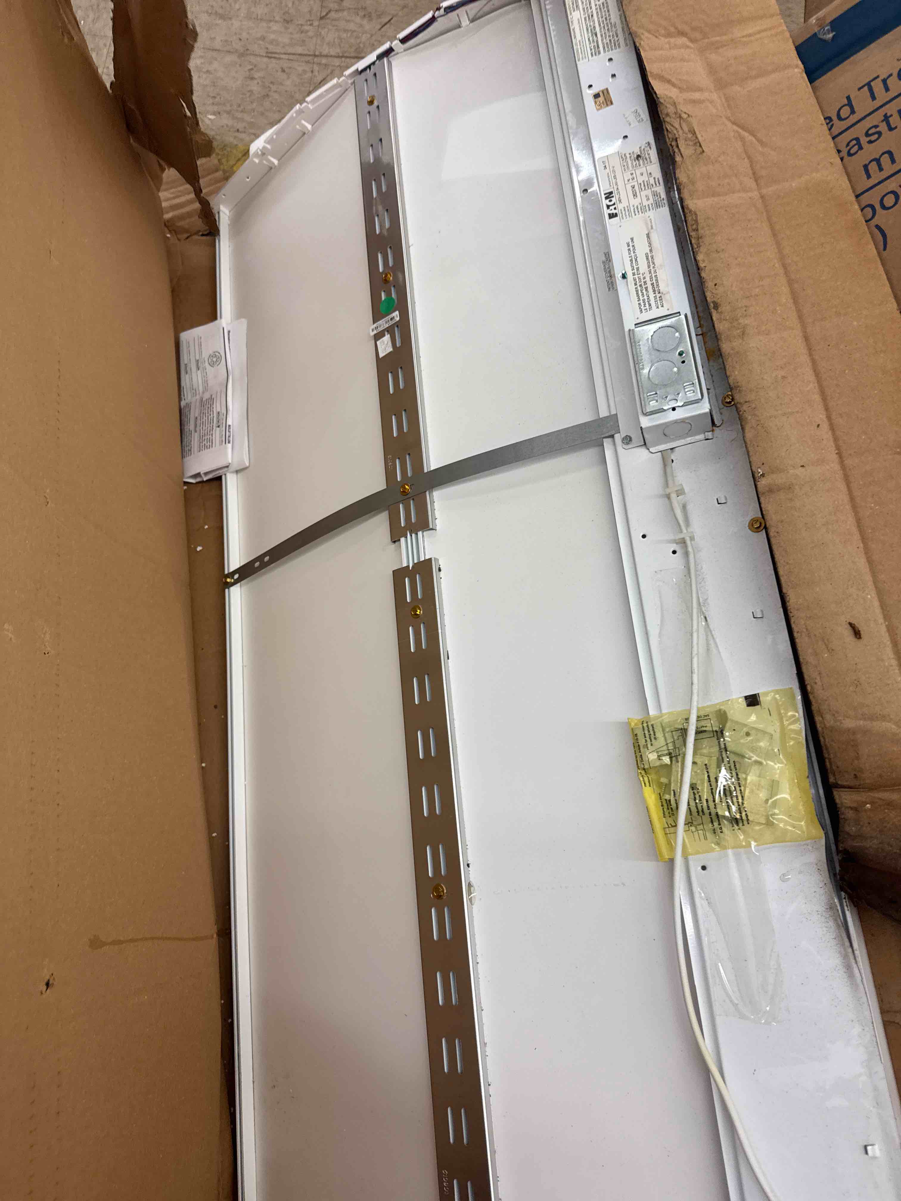https://s3.amazonaws.com/lotting-images-prod/phillipi/GRA2235073_1750691144834.jpeg