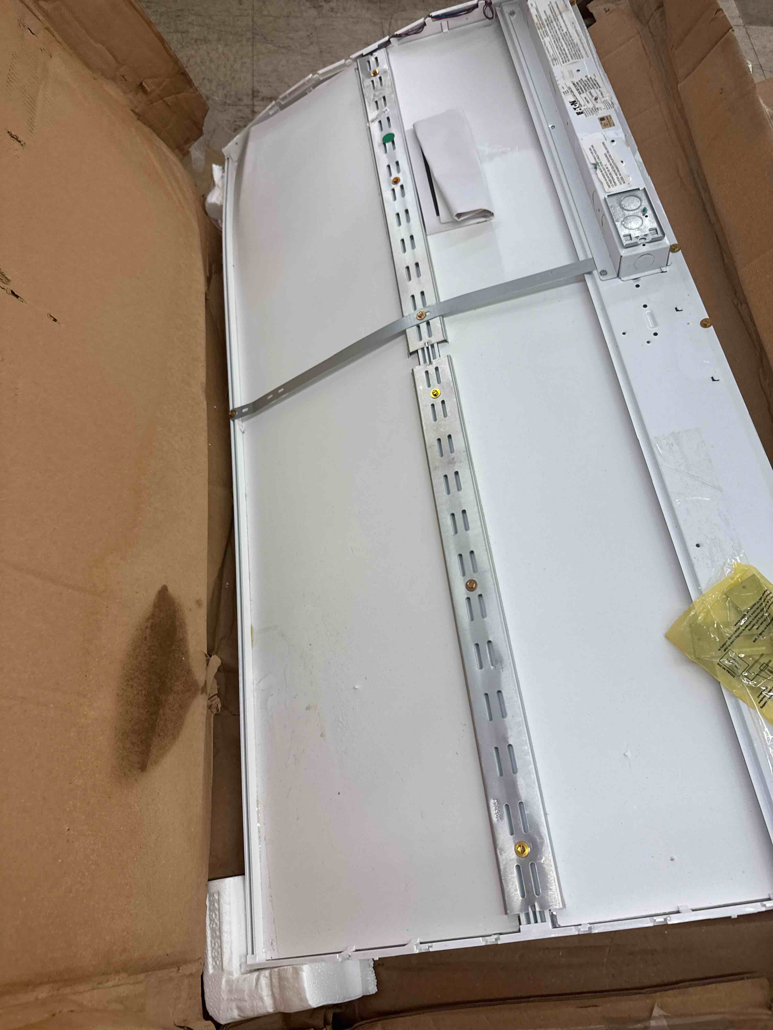 https://s3.amazonaws.com/lotting-images-prod/phillipi/GRA2235076_1750694763060.jpeg