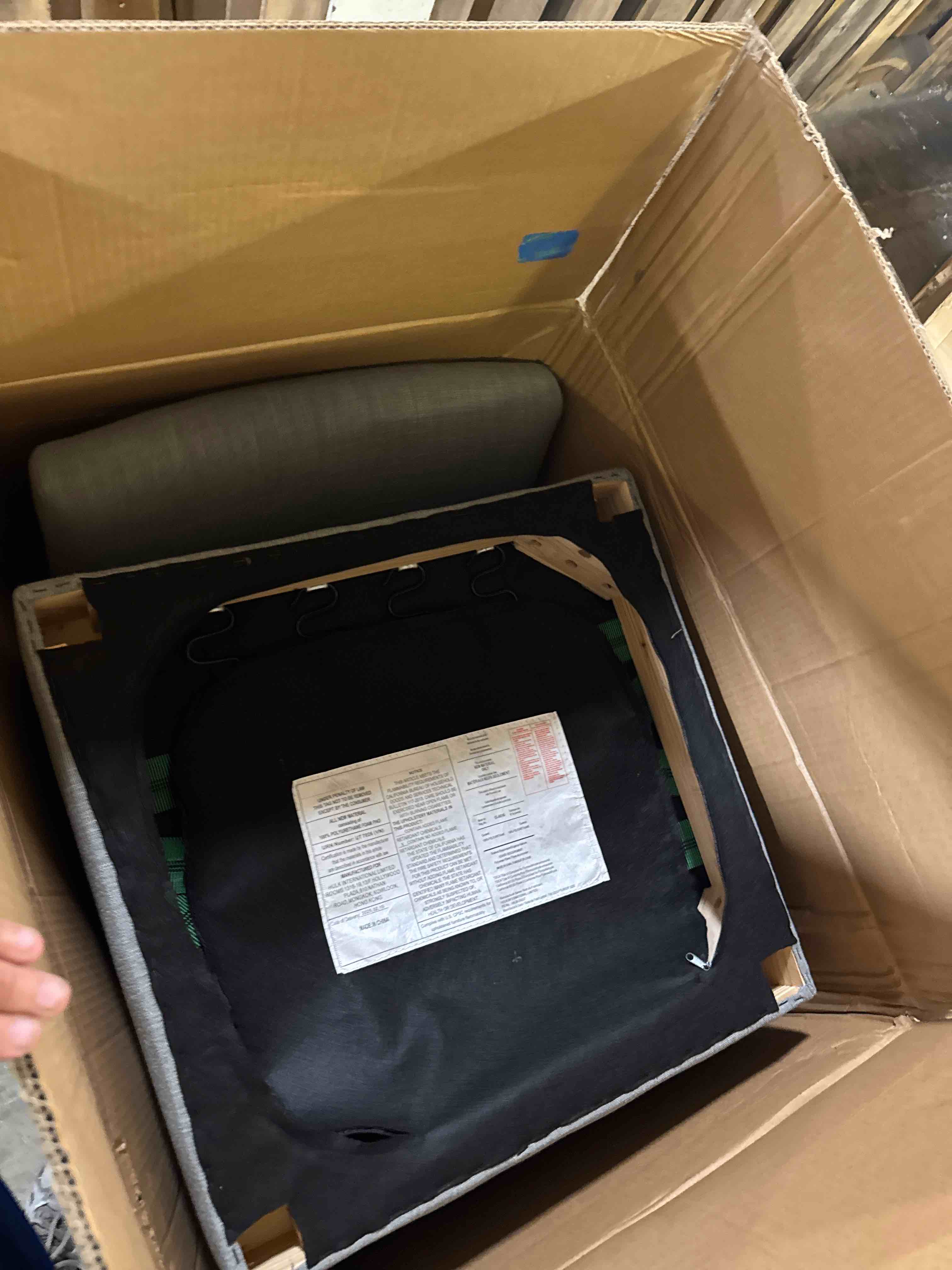 https://s3.amazonaws.com/lotting-images-prod/phillipi/GRA2235219_1750968913653.jpeg