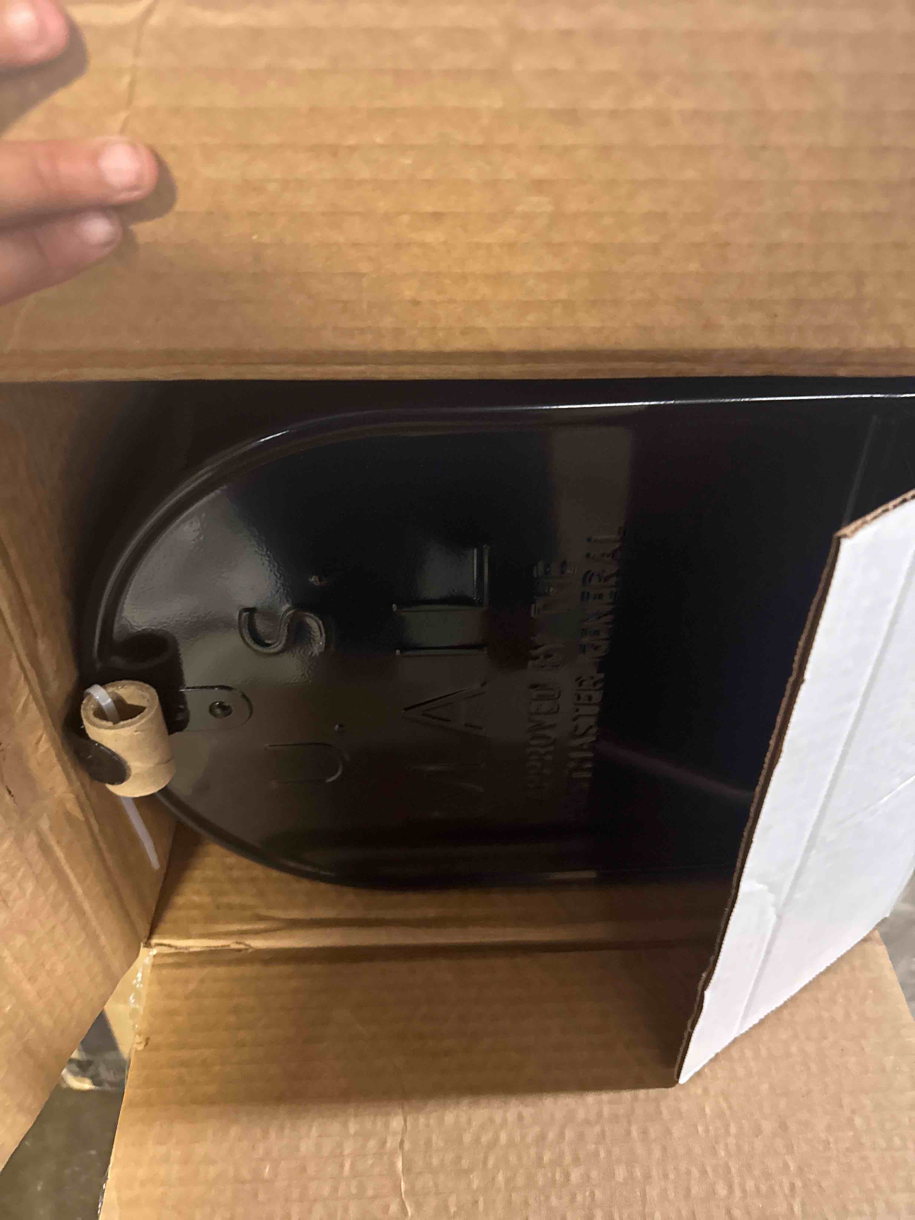 https://s3.amazonaws.com/lotting-images-prod/phillipi/GRA2235238_1750974164369.jpeg