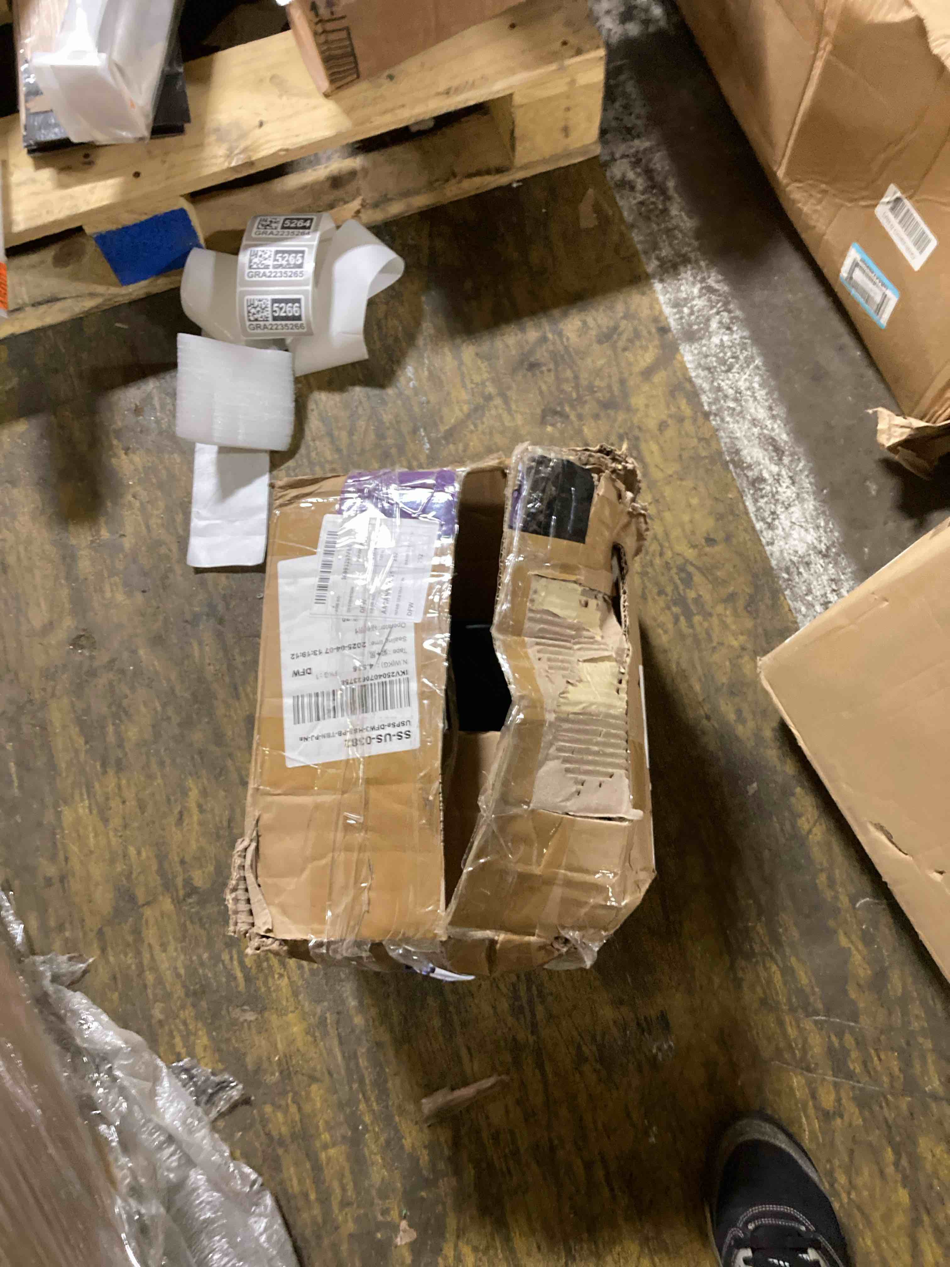 https://s3.amazonaws.com/lotting-images-prod/phillipi/GRA2235256_1753475185524.jpeg