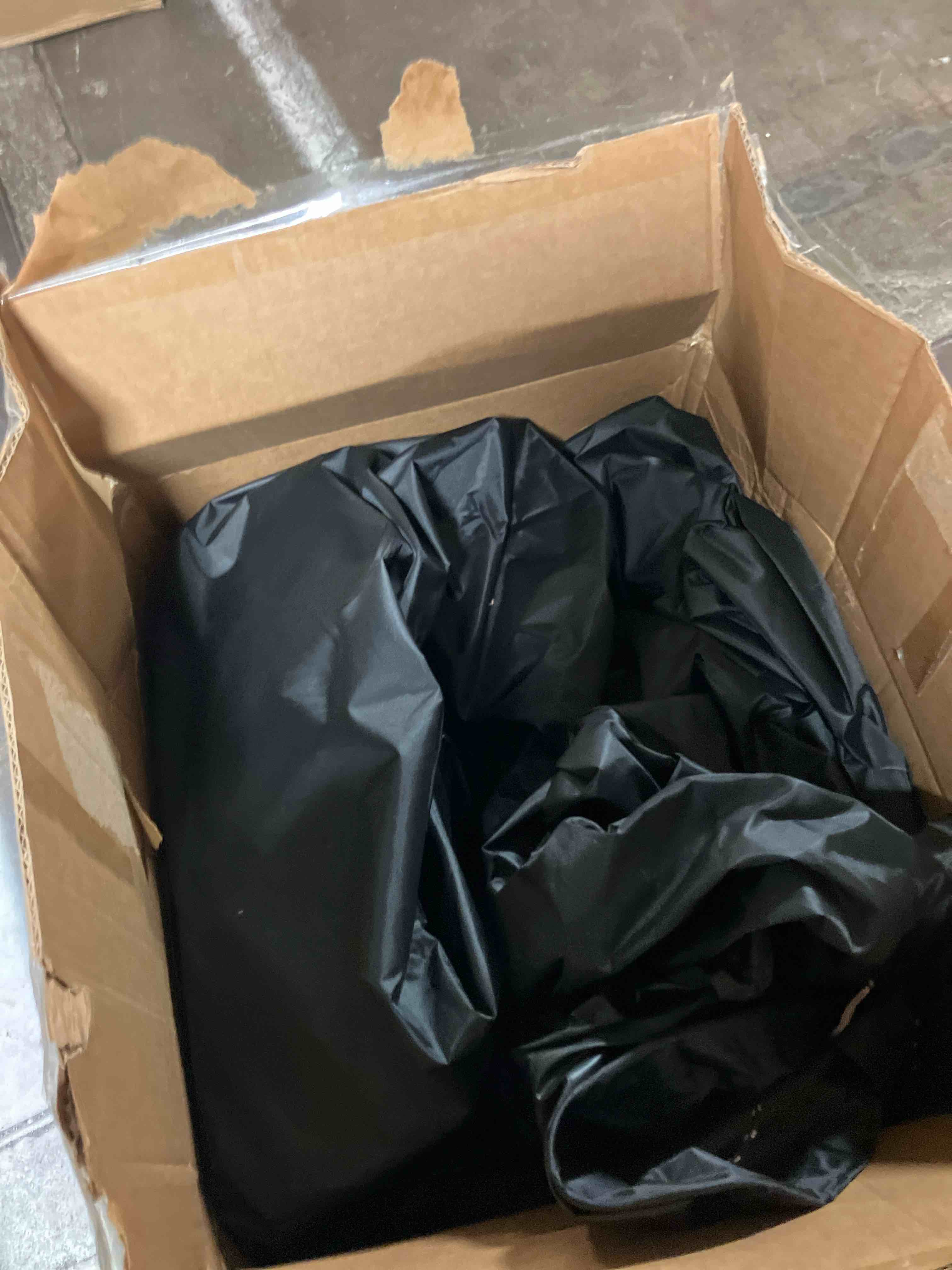 https://s3.amazonaws.com/lotting-images-prod/phillipi/GRA2235408_1754069172676.jpeg